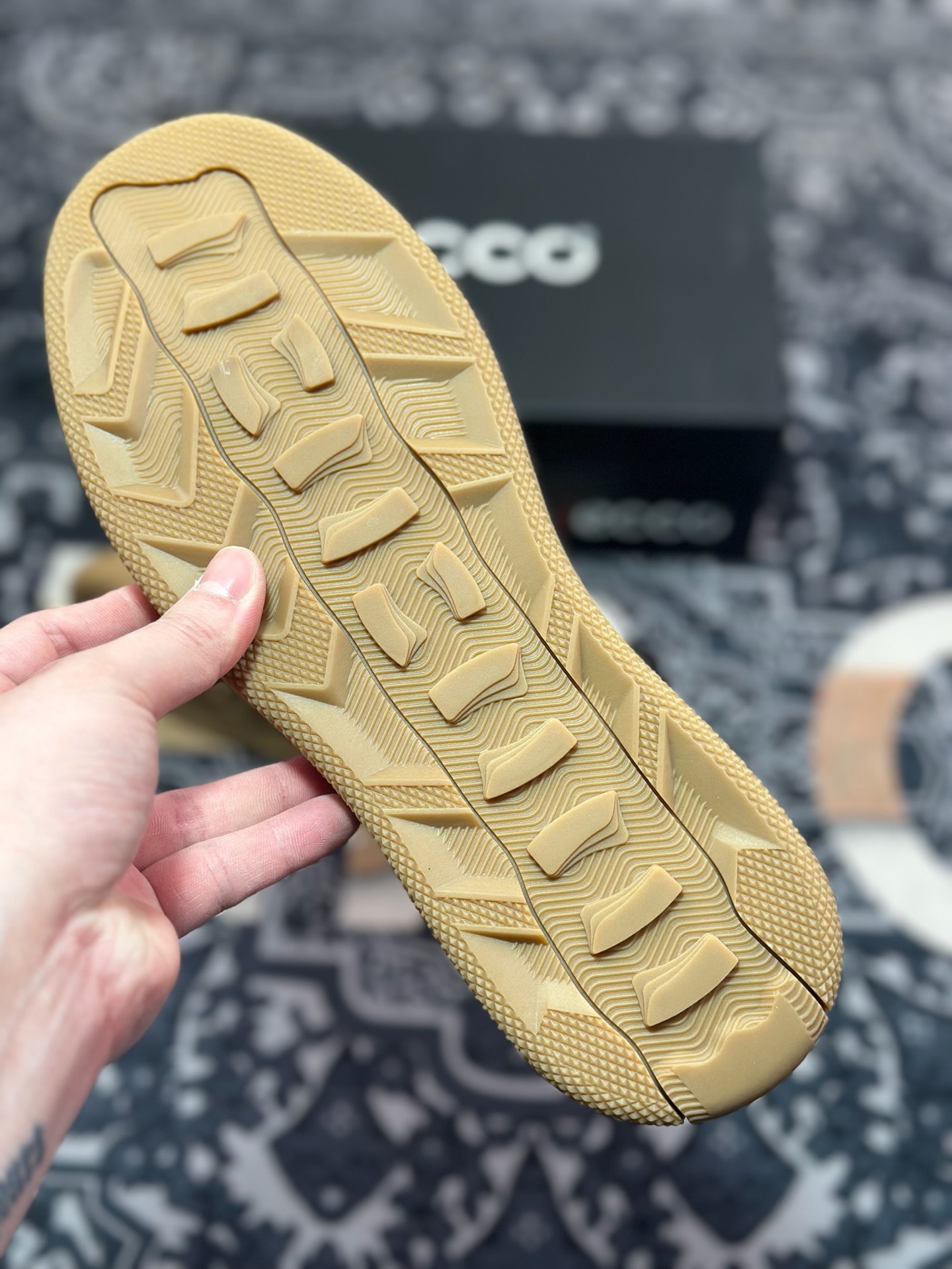B5280  ECCO爱步男士板鞋 轻便休闲鞋拼色潮流街头系列