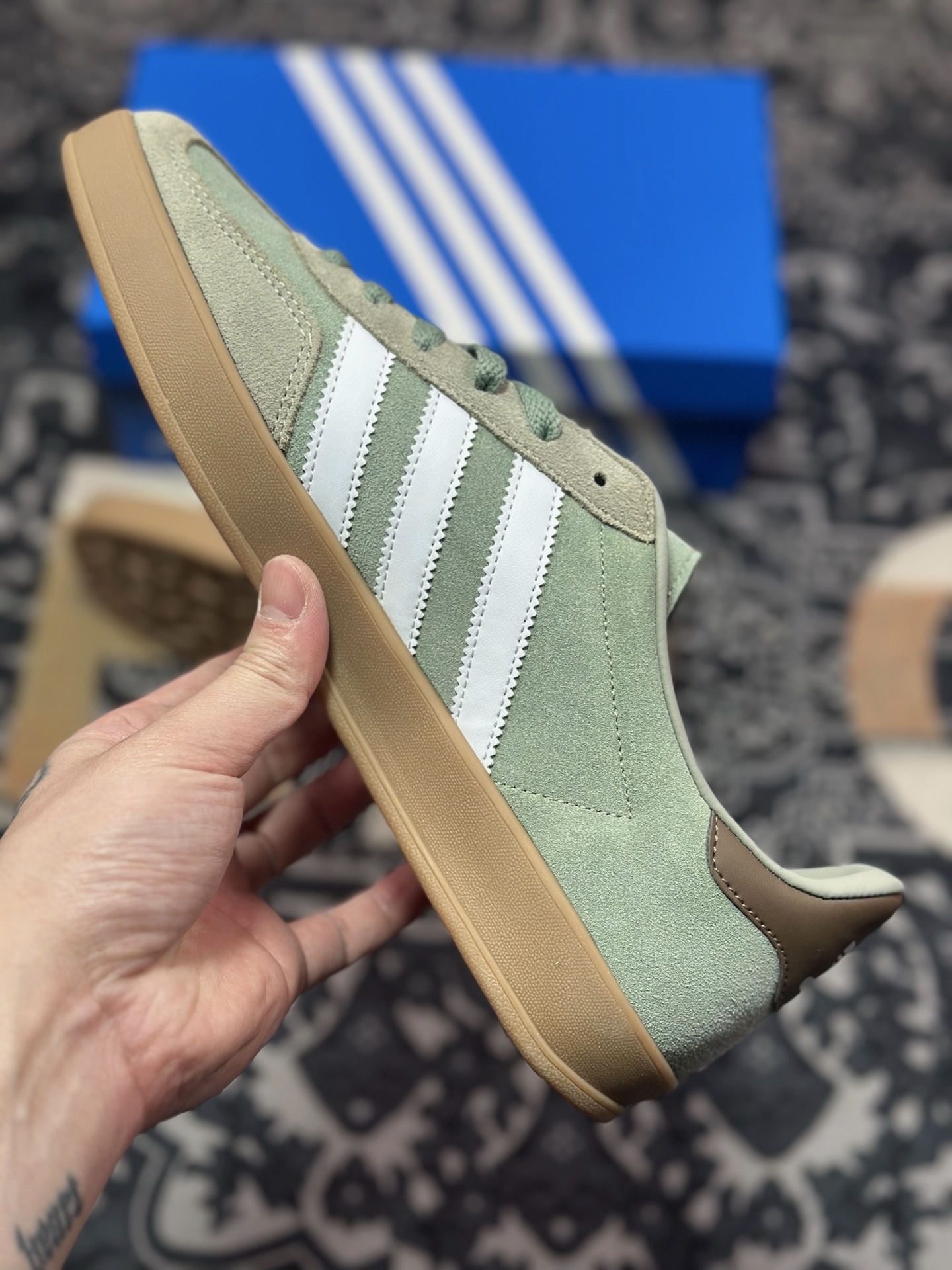 A4160  adidas Originals Gazelle INdoor  三叶草休闲防滑耐磨低帮板鞋   JI3526
