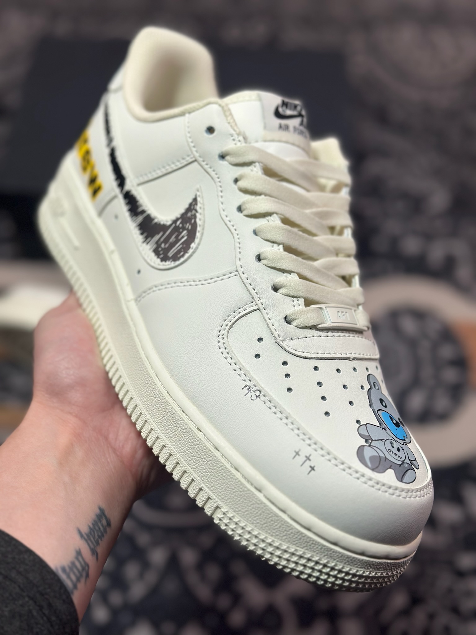 A8200  Nike Air Force 1 Low Drew联名  CW2288-663
