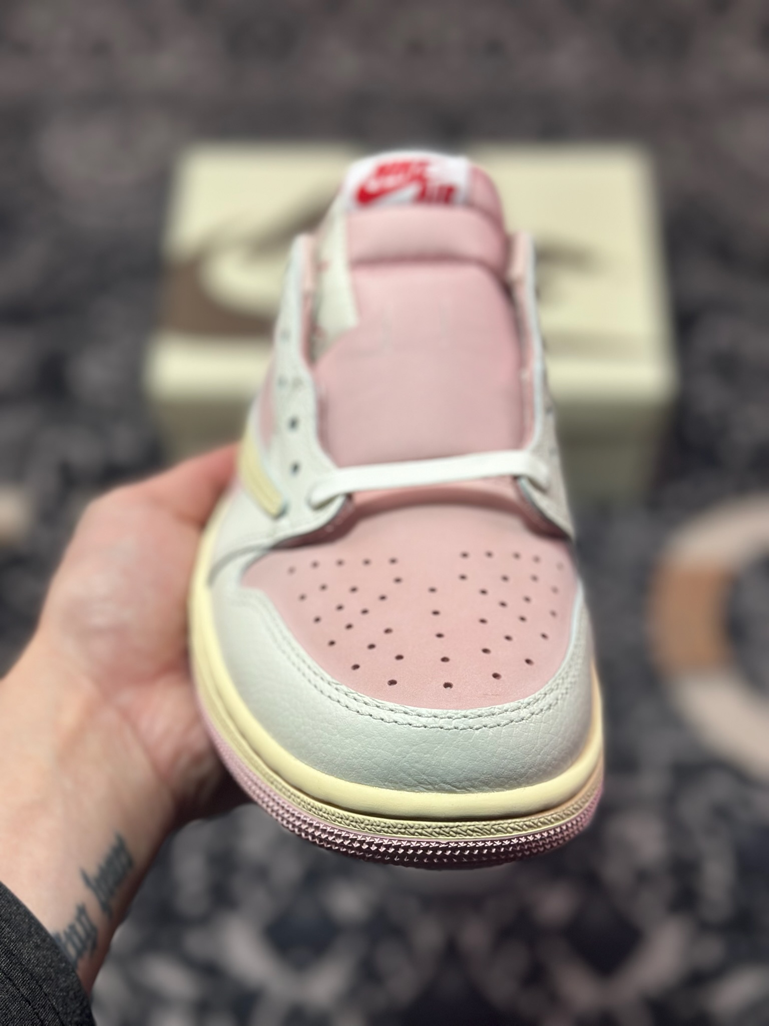 C6400    优选 Travis Scott x Air Jordan 1 AJ1乔1 TS联名倒钩 DM7866-600