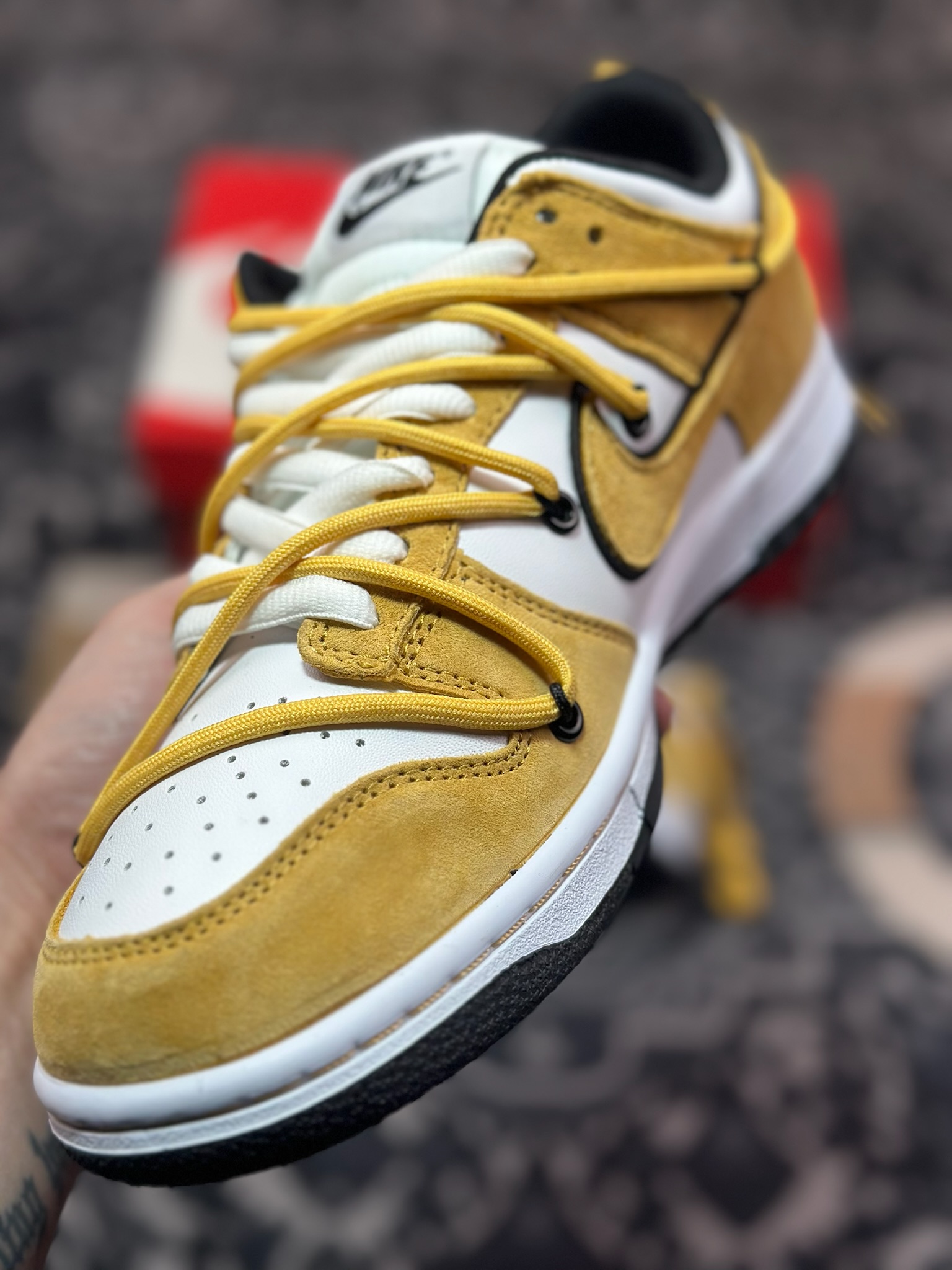 B2260  Nk SB Dunk Low 热血小子 绑带低帮休闲板鞋 CT0856-105