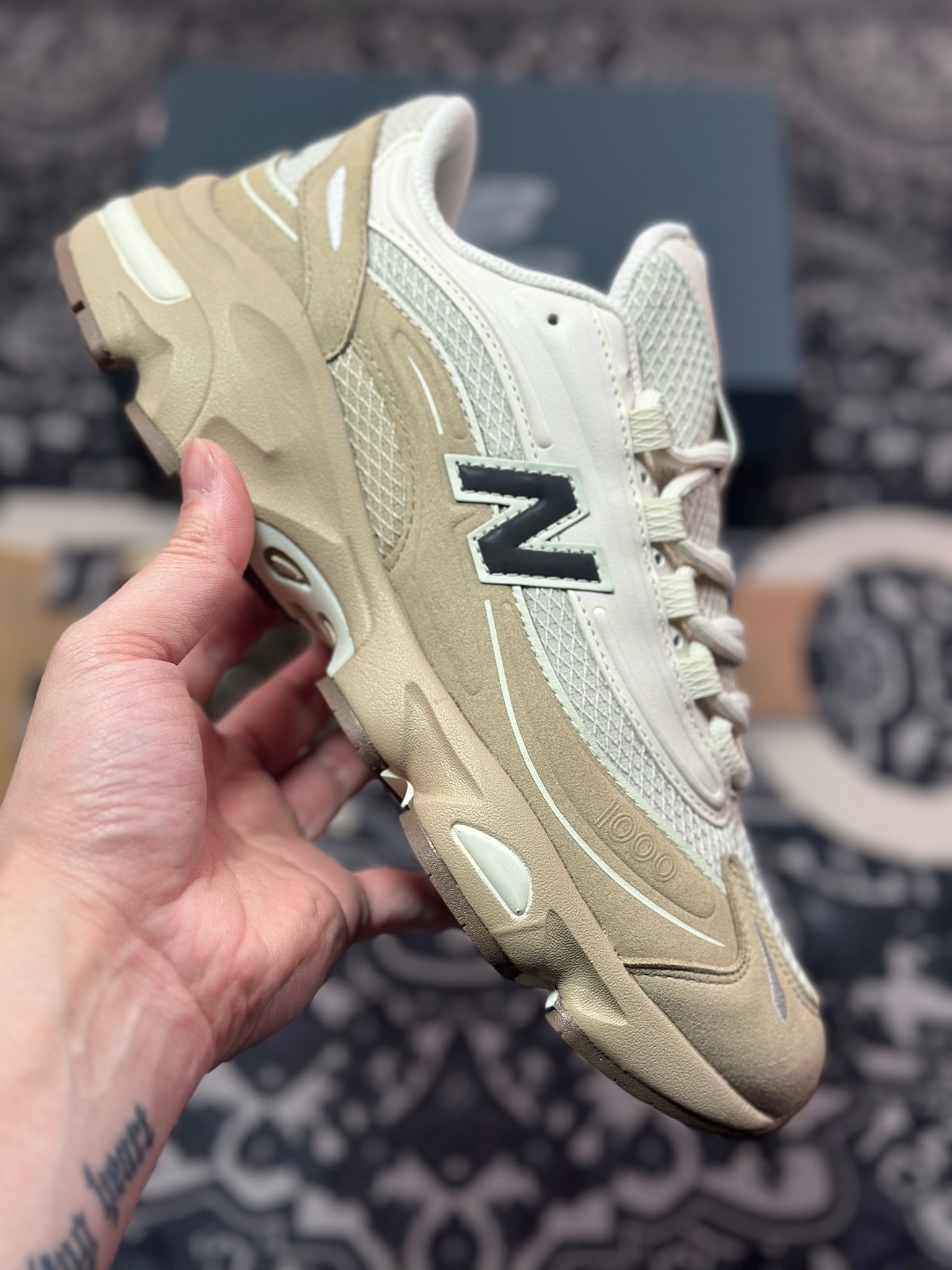 NB新百伦New Balance M1000”Moonrock Grey/Cream”系列低帮慢跑鞋“月球灰奶白” GC1000
