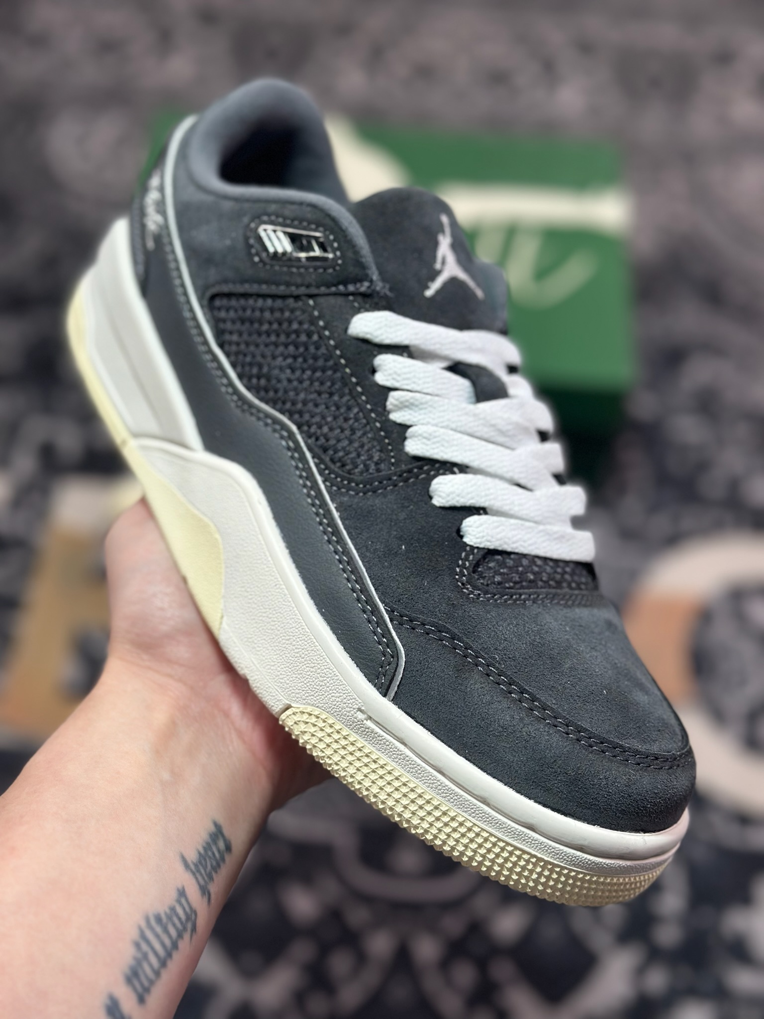 A6180  Jordan FLIGHT COURT  出品 极力推荐 Air Jordan AJ4 Retro  HF3255-002