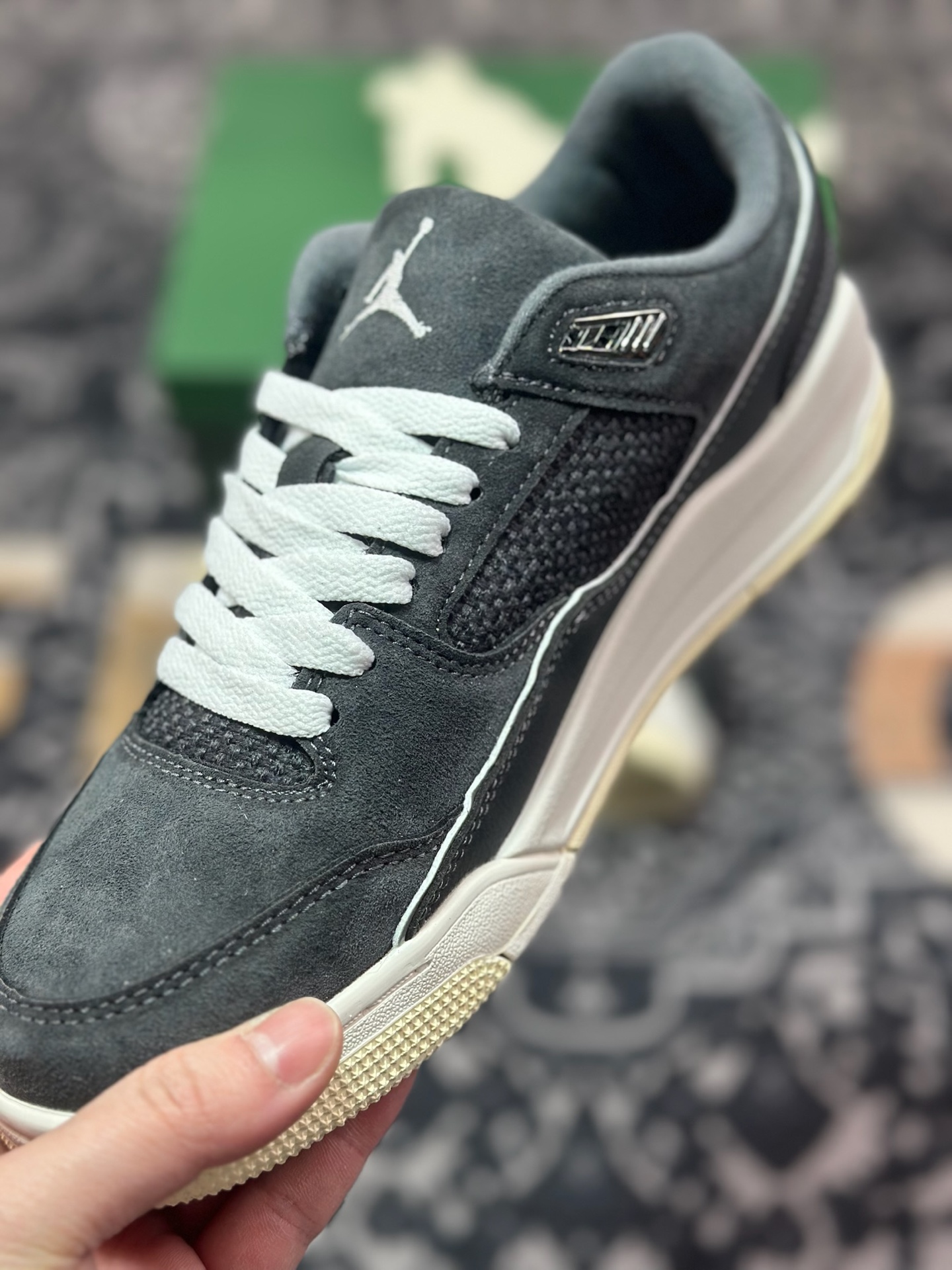 A6180  Jordan FLIGHT COURT  出品 极力推荐 Air Jordan AJ4 Retro  HF3255-002