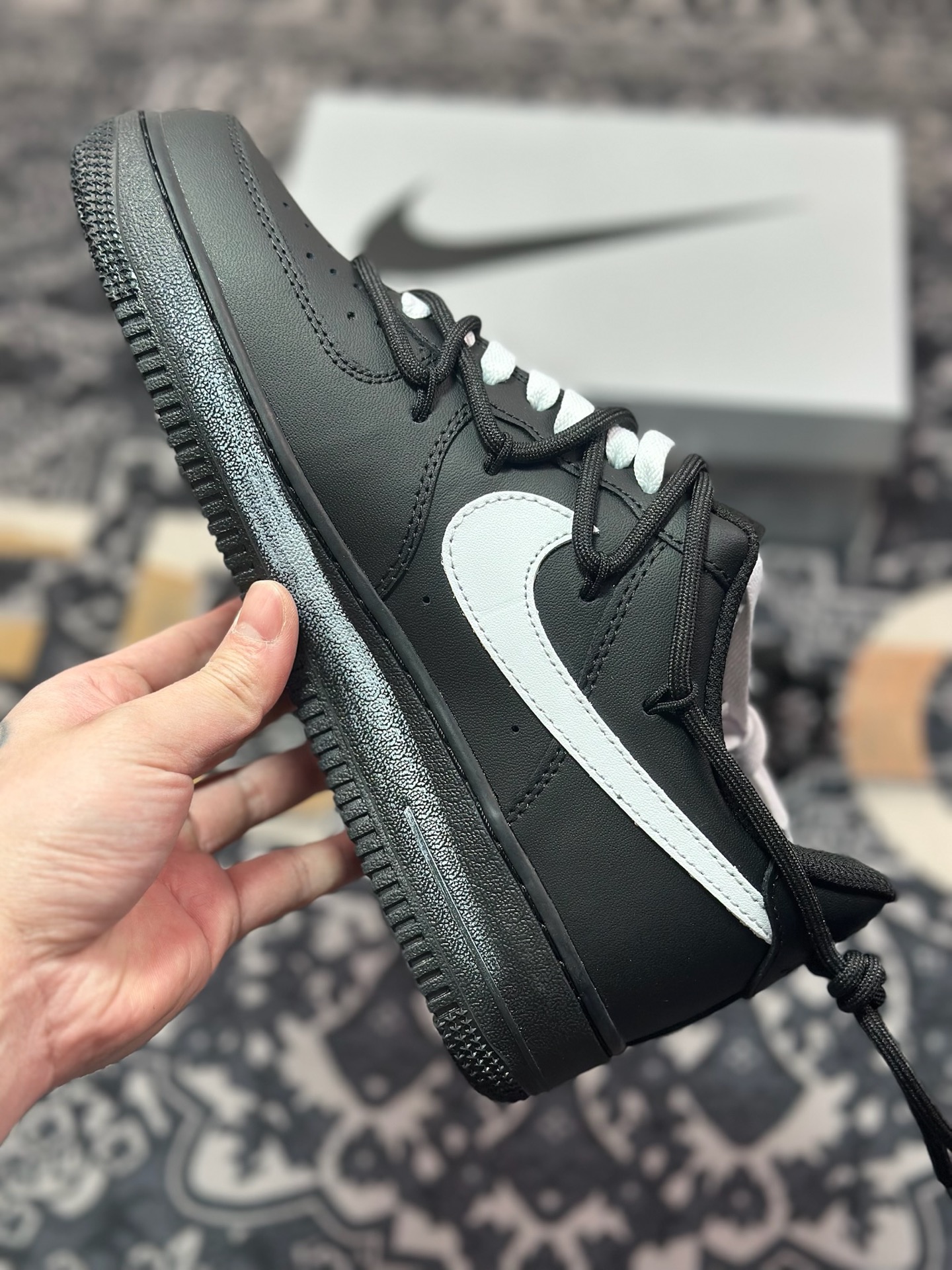 B4260   原装级别Nike Air Force 1 Low 07 黑白 雏菊涂鸦 绑带 CK0316-063