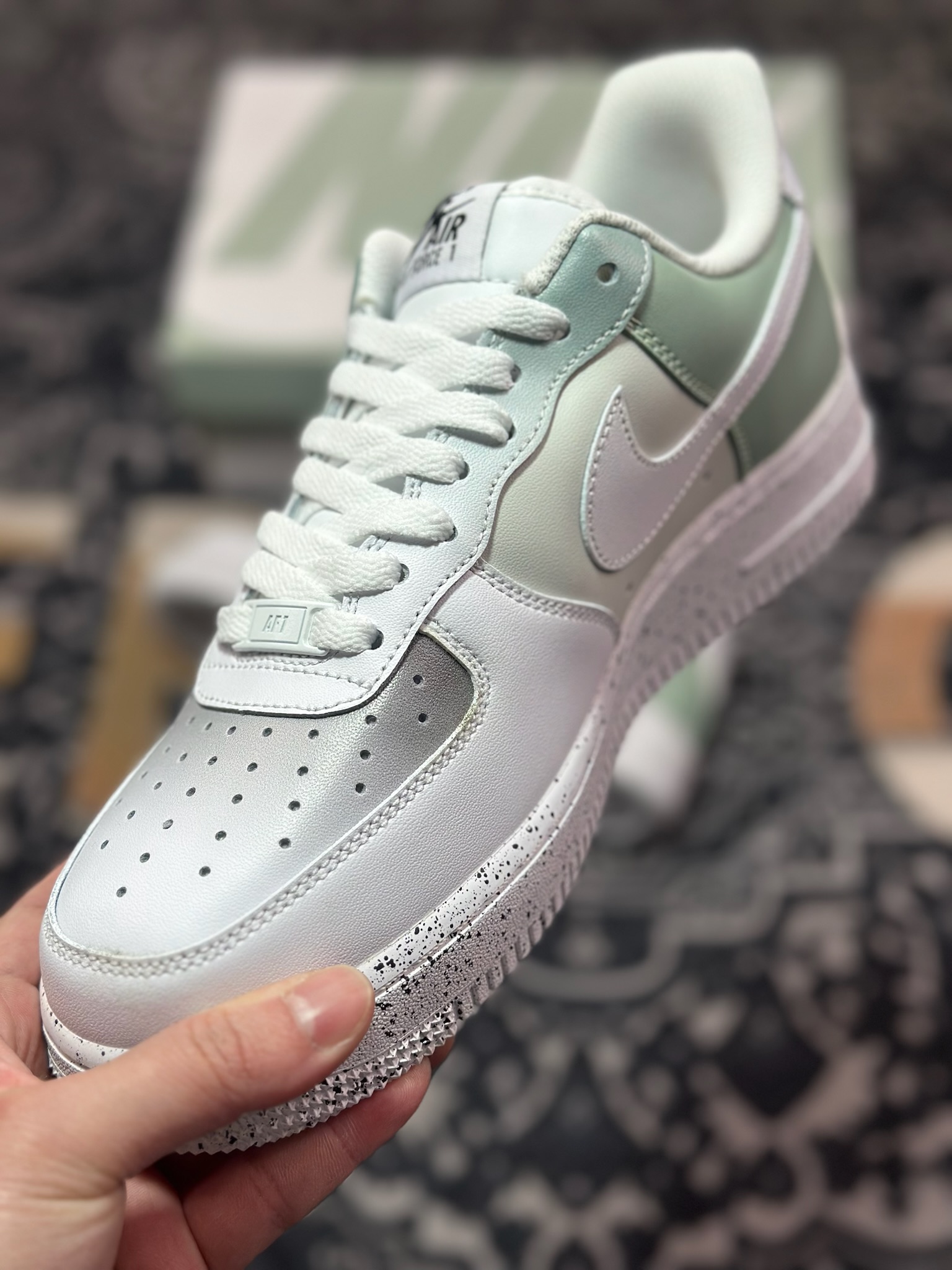 B2240   Air Force 1 '07 Low 米绿喷底  MM6023-336