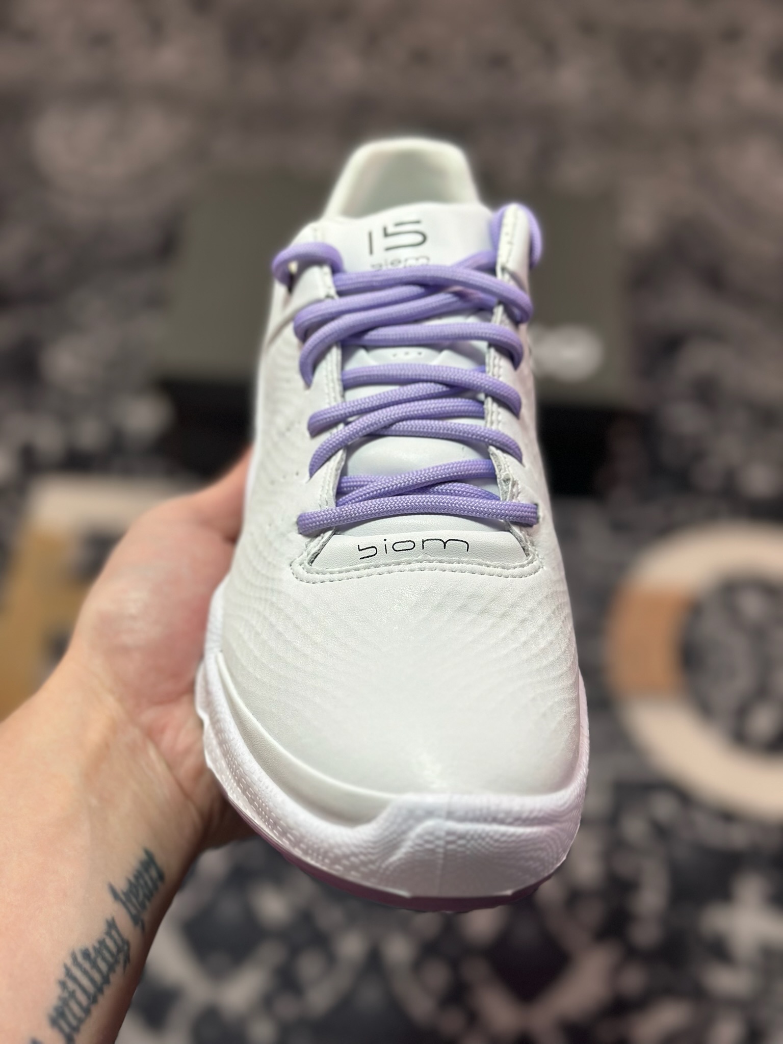 爱步ECCO Men's Sports Running Biom C Leather 健步C系列低帮运动鞋“皮革白紫”800333 61094