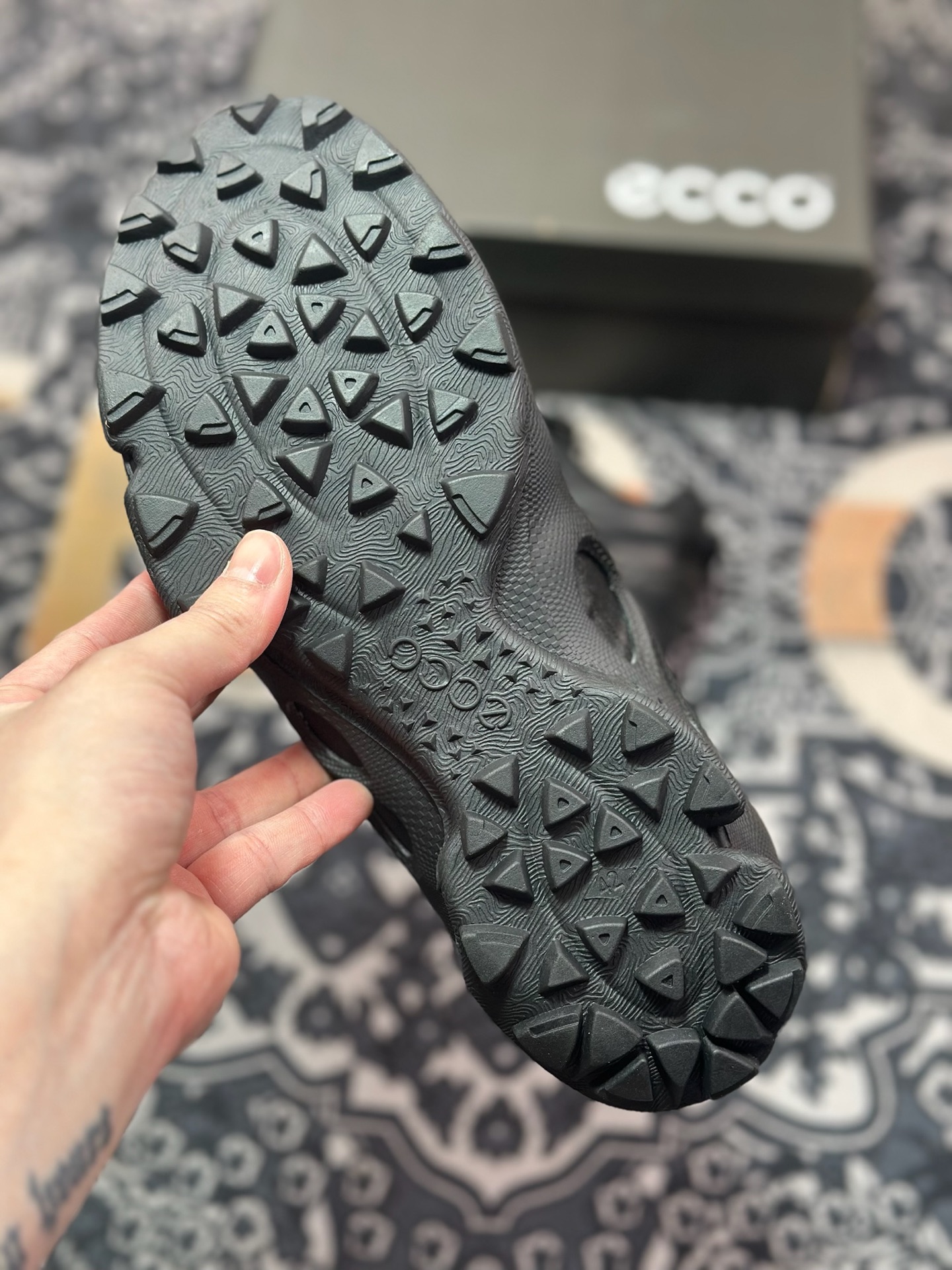 B7300 爱步ECCO Men's Biom C-trail Sneaker 越野C系列低帮系运动鞋“皮革全黑” 803254 51094