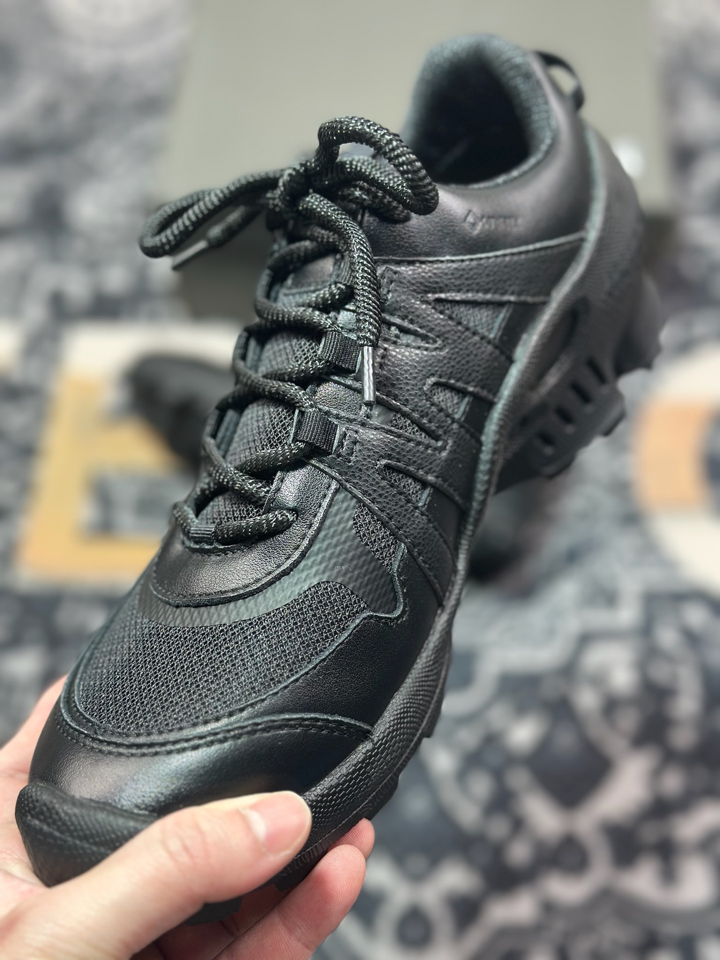 B7300 爱步ECCO Men's Biom C-trail Sneaker 越野C系列低帮系运动鞋“皮革全黑” 803254 51094