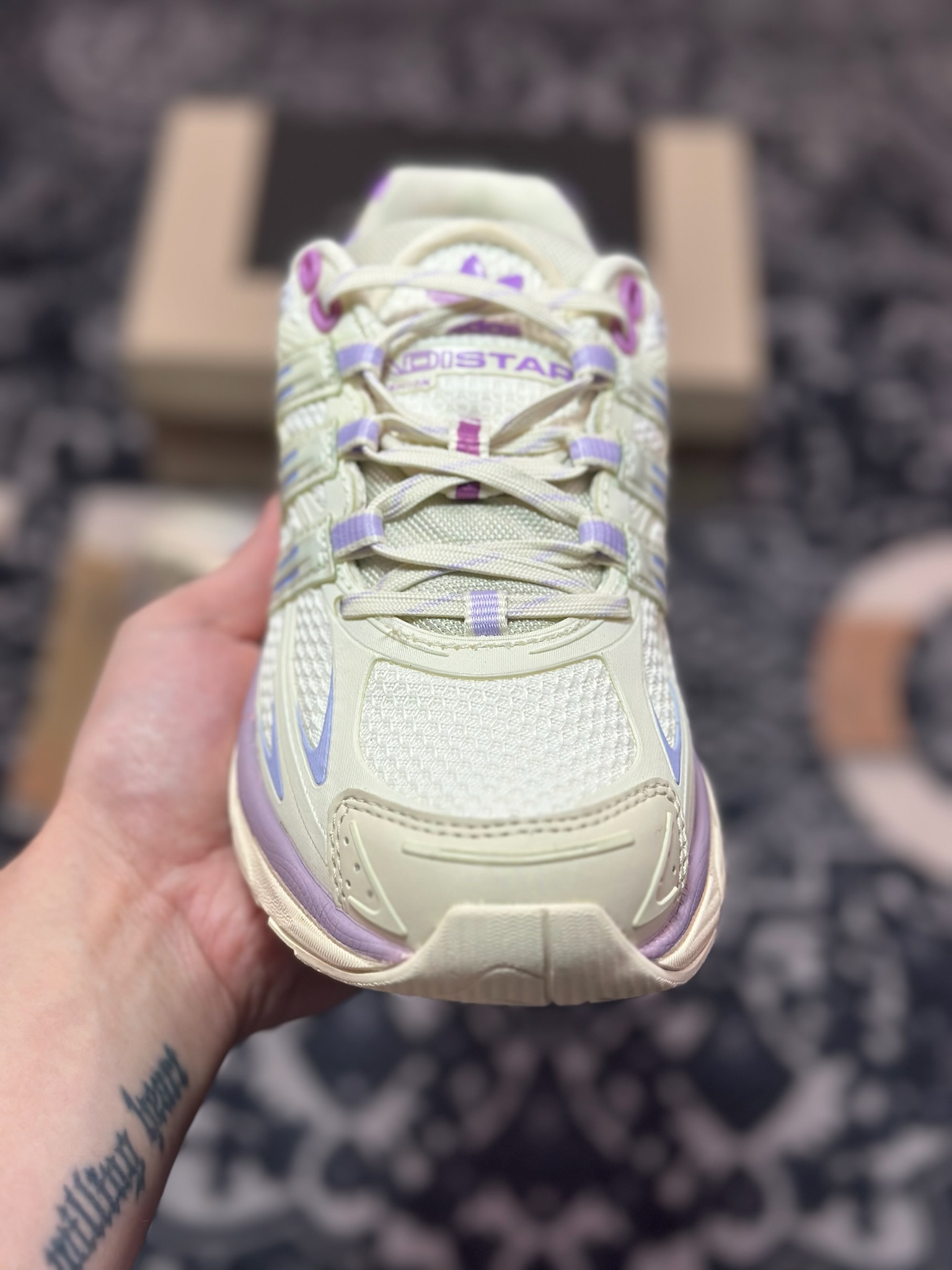 B2240  Song For The Mute x Adidas Originals Adistar Cushion 舒适防滑减震 复古跑鞋  IH0278