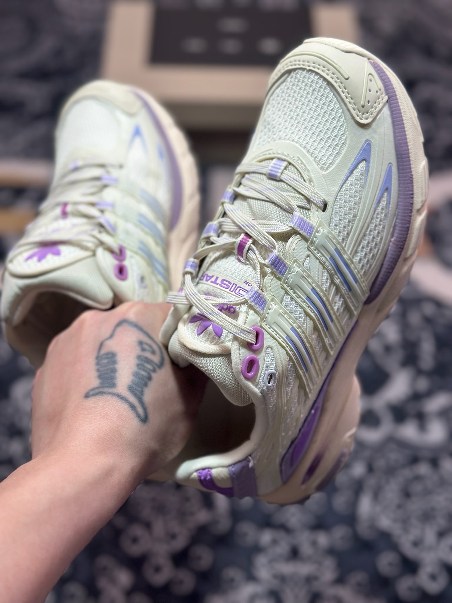 B2240  Song For The Mute x Adidas Originals Adistar Cushion 舒适防滑减震 复古跑鞋  IH0278