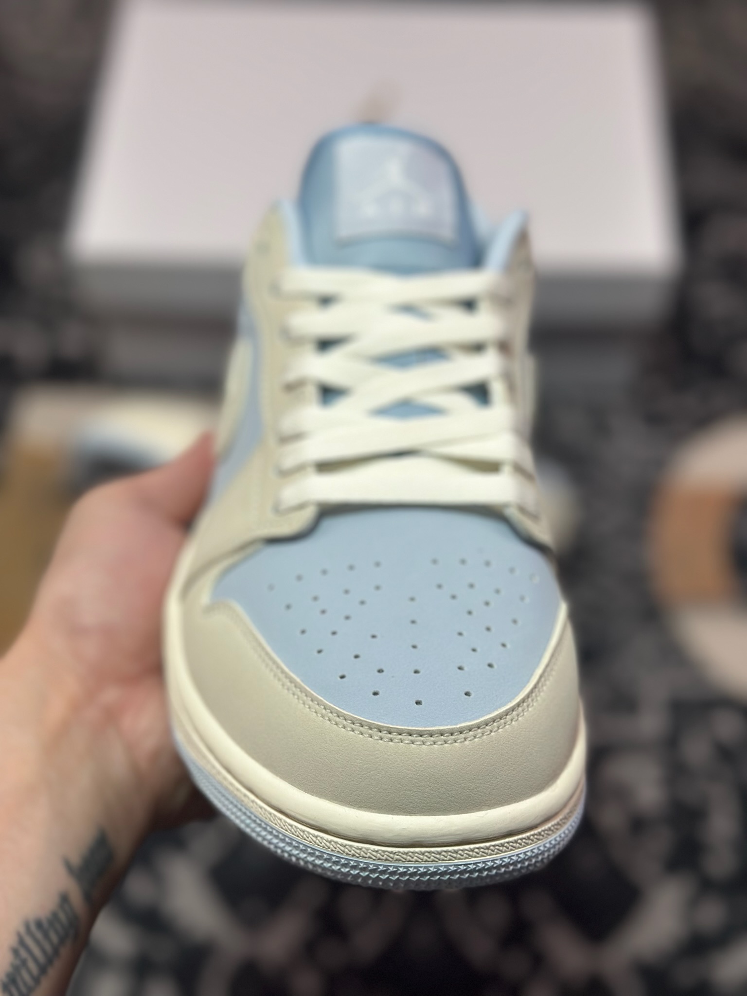 A6200  Air Jordan 1 Low AJ1 乔1低帮休闲板鞋 灰蓝  IB4003-407
