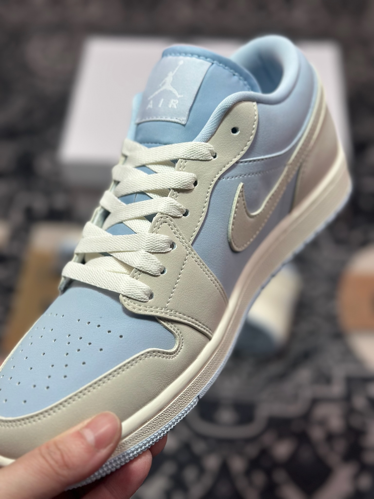 A6200  Air Jordan 1 Low AJ1 乔1低帮休闲板鞋 灰蓝  IB4003-407