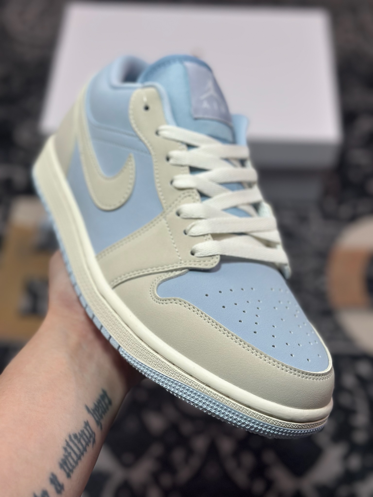 A6200  Air Jordan 1 Low AJ1 乔1低帮休闲板鞋 灰蓝  IB4003-407