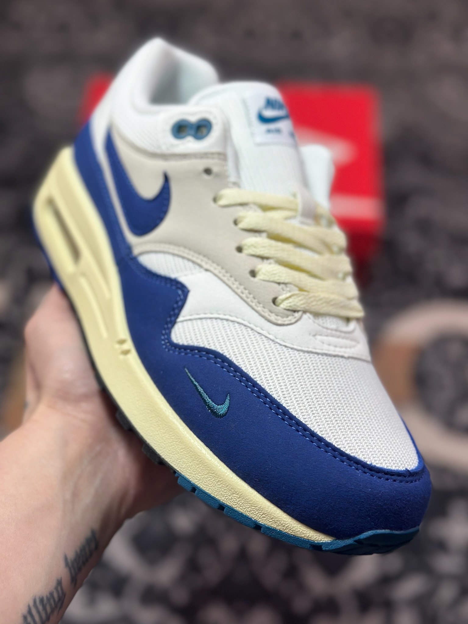 A6180  Nike Air Max 1 白宝蓝 复古休闲跑步鞋  FQ8048-133