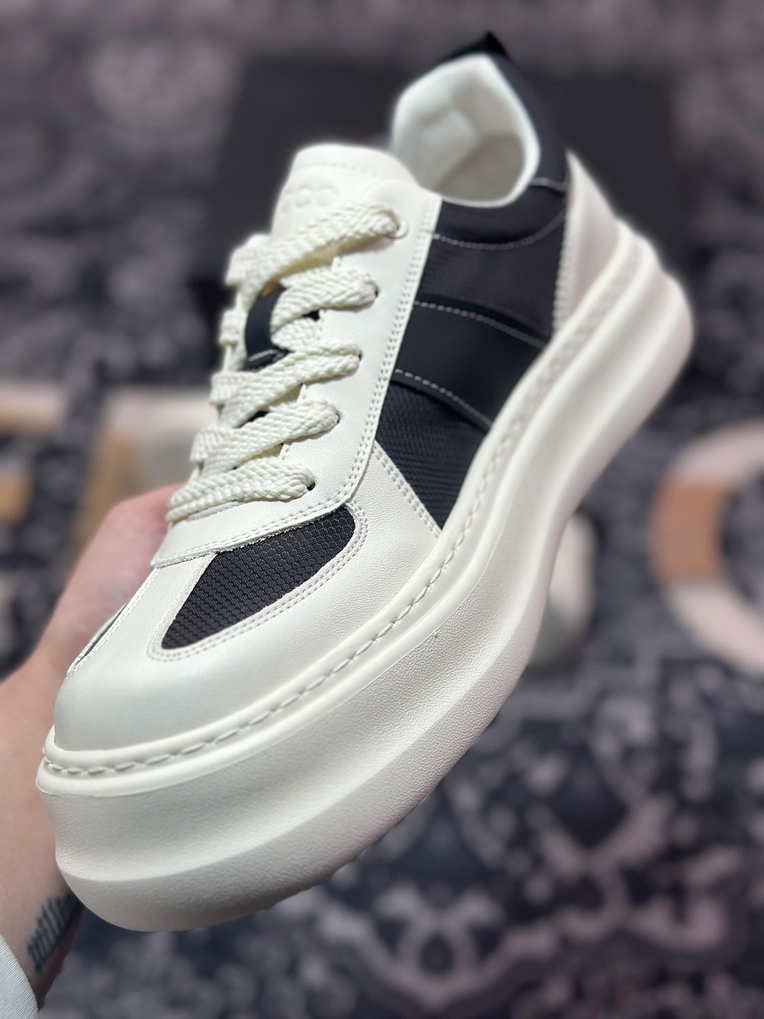 B5280  ECCO爱步男款休闲鞋 25年新品舒适耐磨平底板鞋