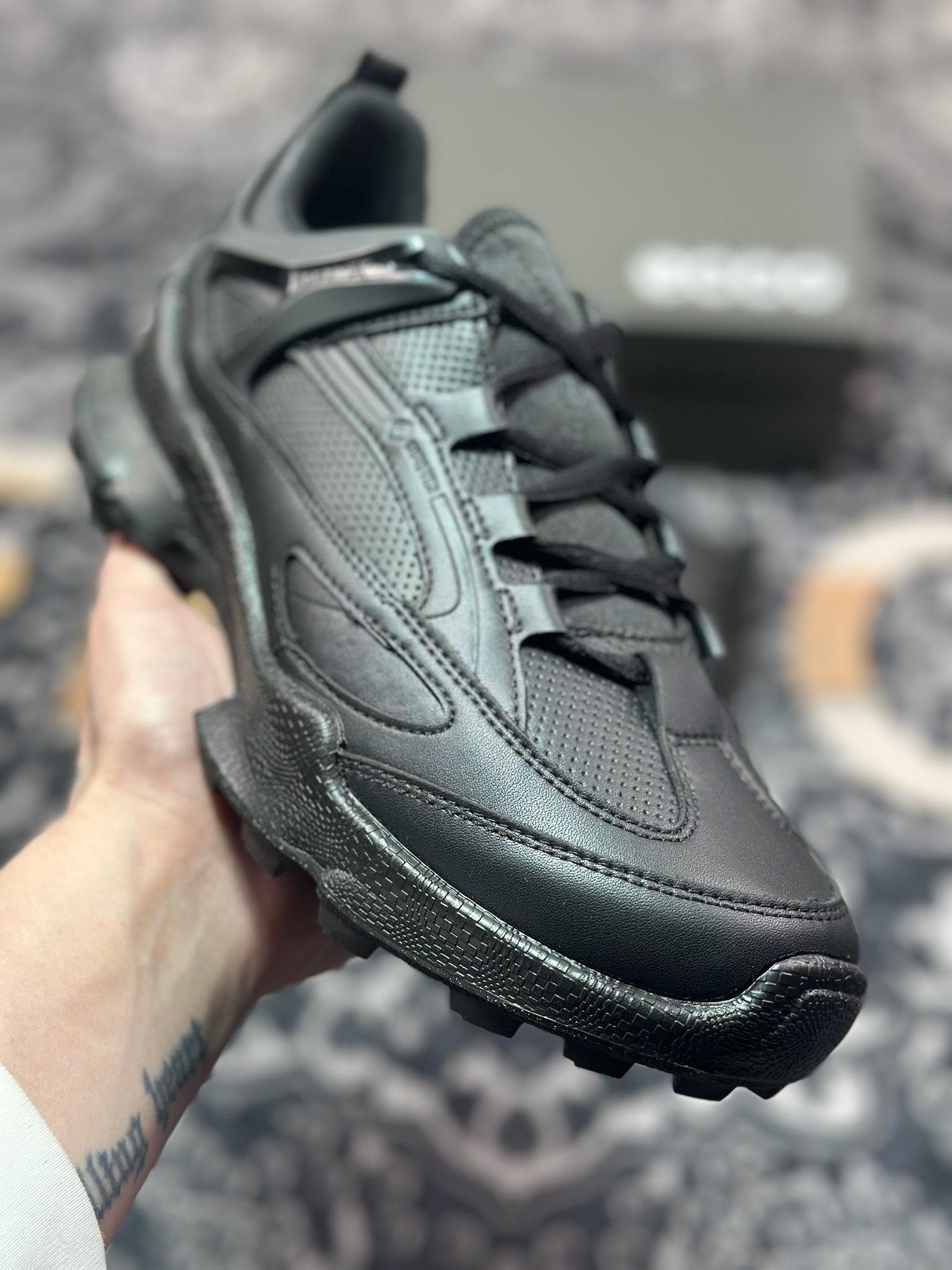 B7300  ECCO爱步登山鞋男款 舒适户外运动越野跑鞋健步BIOMC踪迹系列
