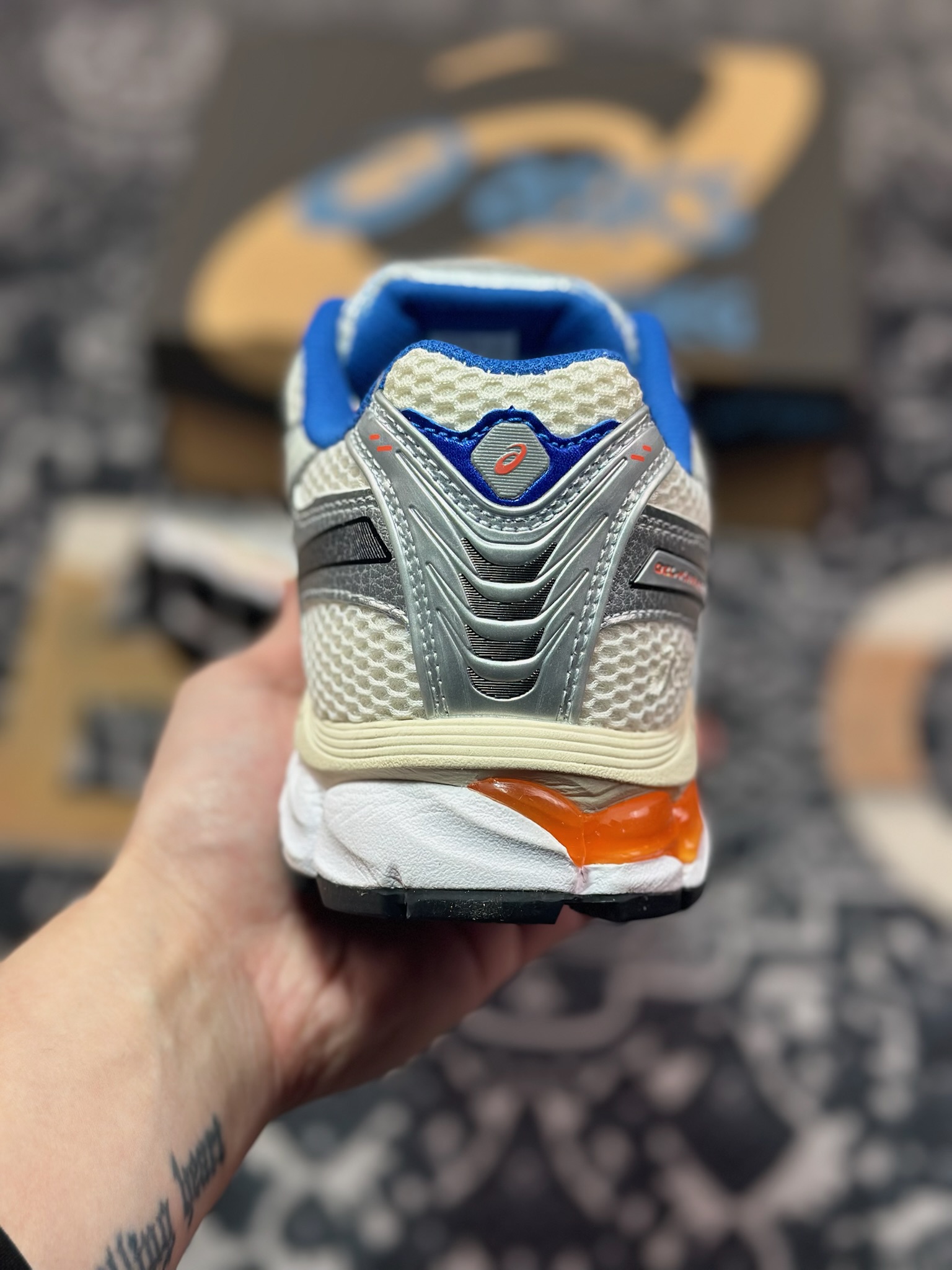 A9220  kith x Asics Gel-Kayano 12.1 亚瑟士联名百搭休闲运动慢跑鞋  1203A555-101