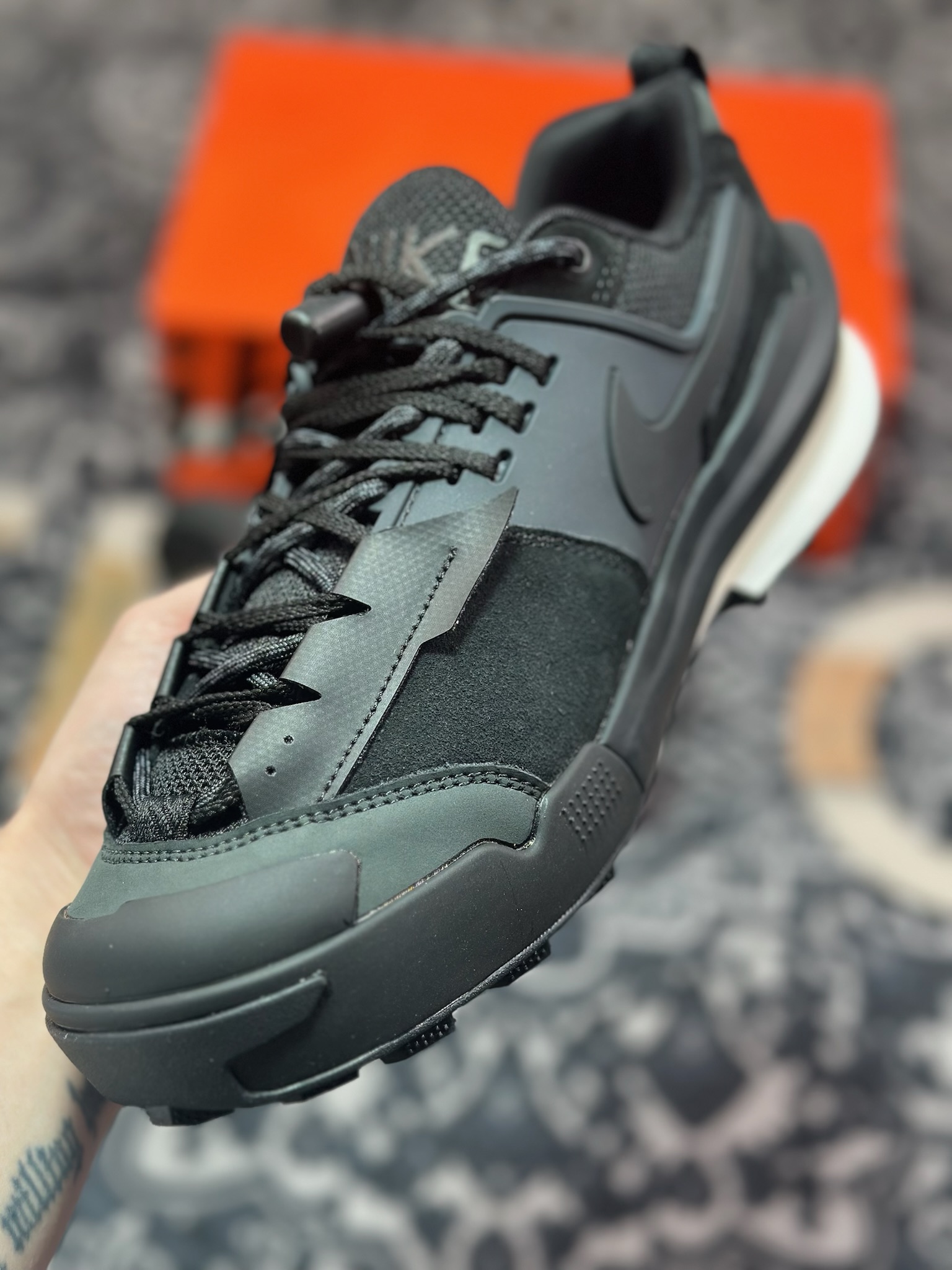 B6290  Sacai x Nike Zegamadome SP 联名款  机能风休闲运动鞋  HQ8618-001