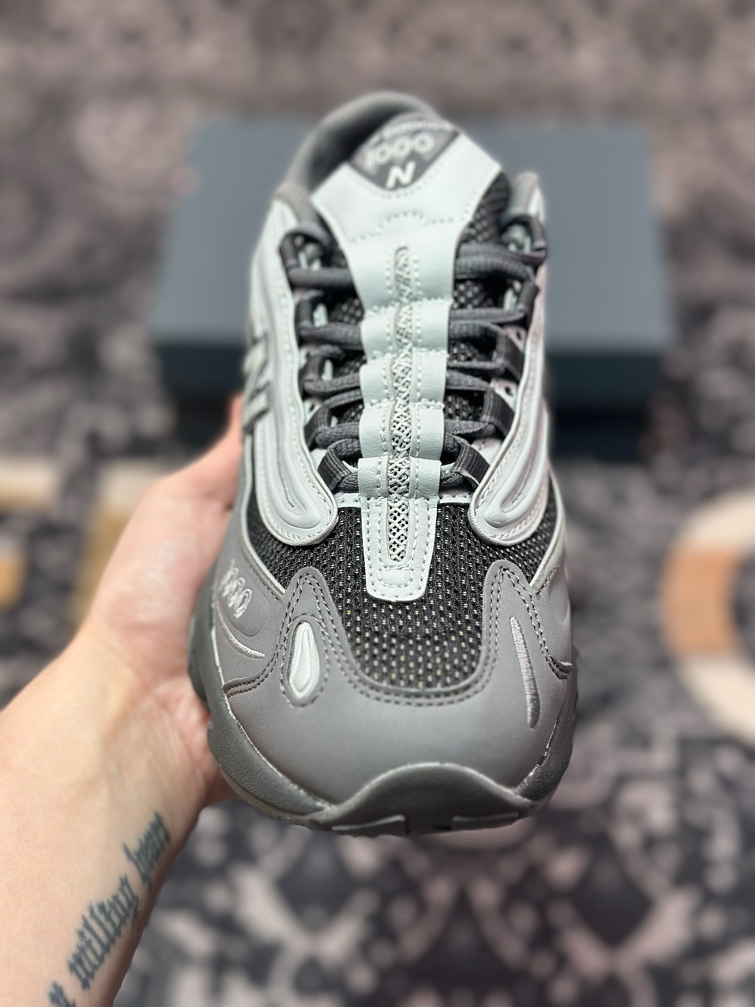 A8200  New Balance 新百伦 M1000MEG 复古休闲跑步鞋