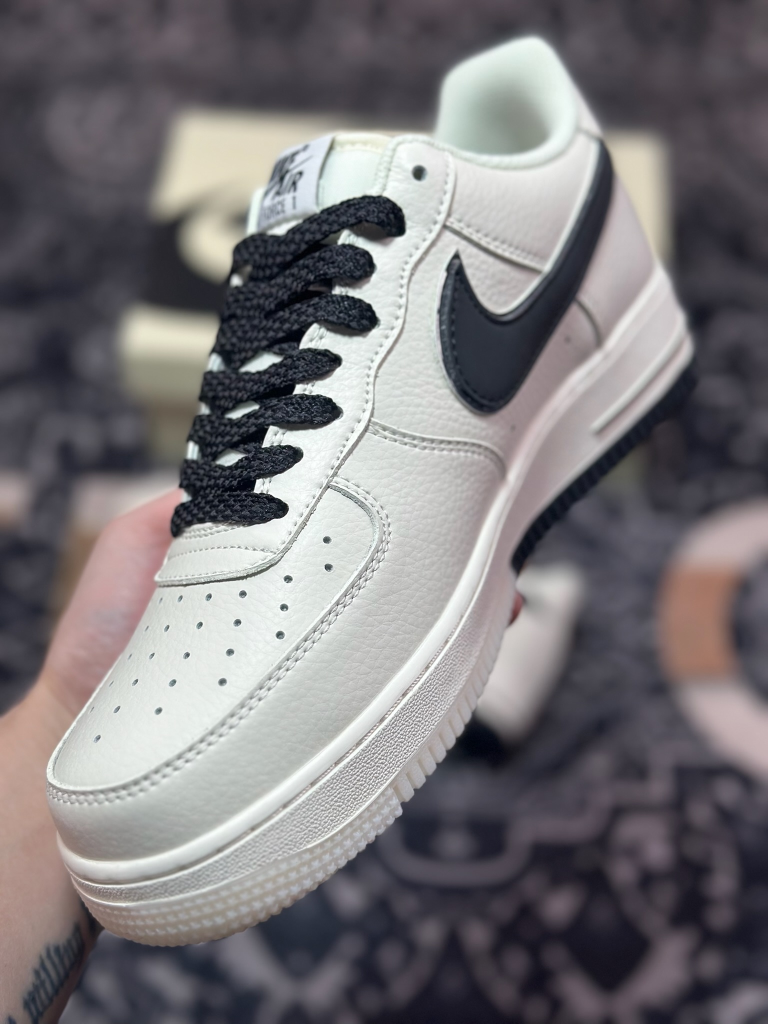 B0220  Nike Air Force 1 Low 07 米黑双色底  JJ0253-001