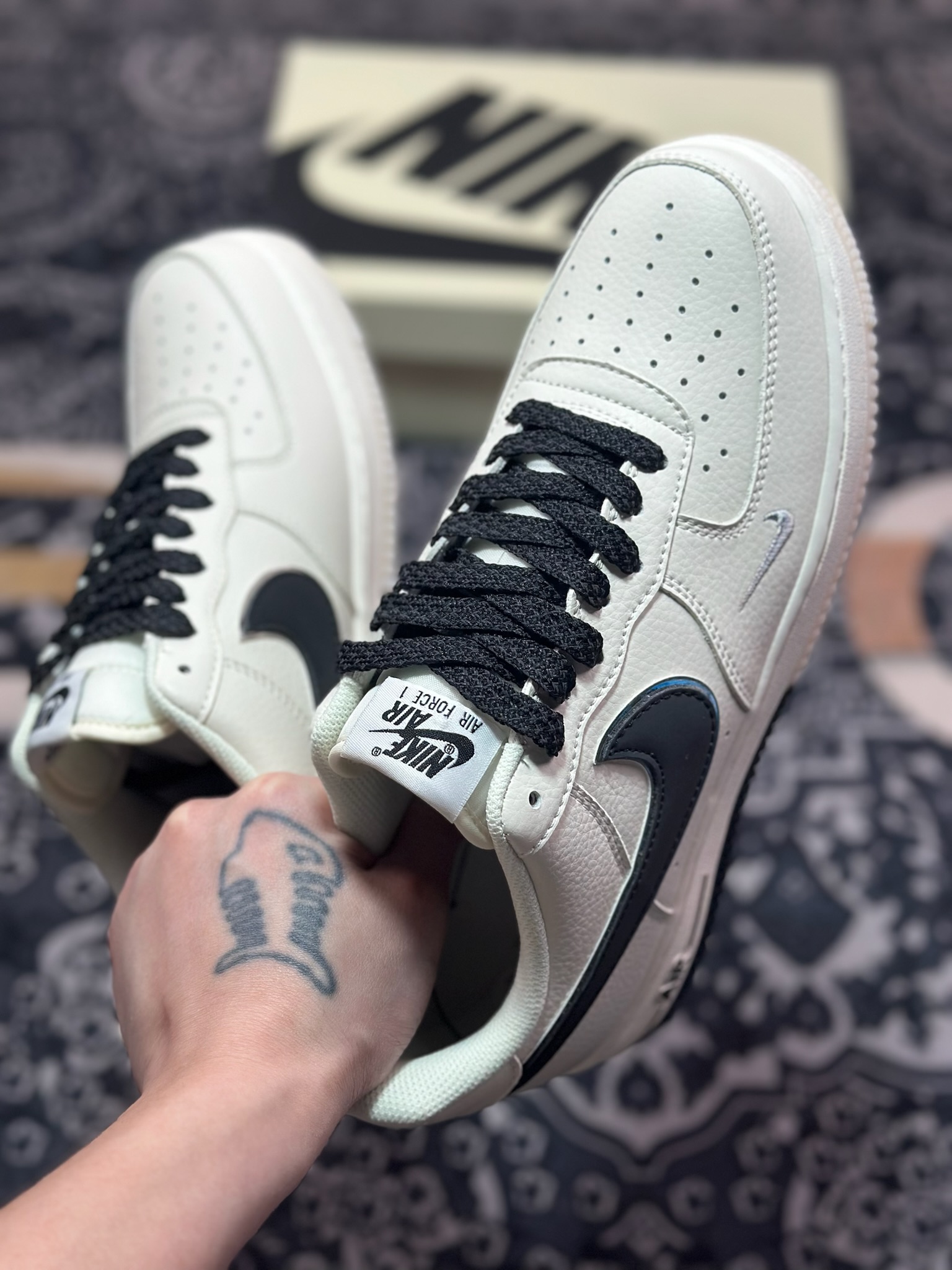 B0220  Nike Air Force 1 Low 07 米黑双色底  JJ0253-001