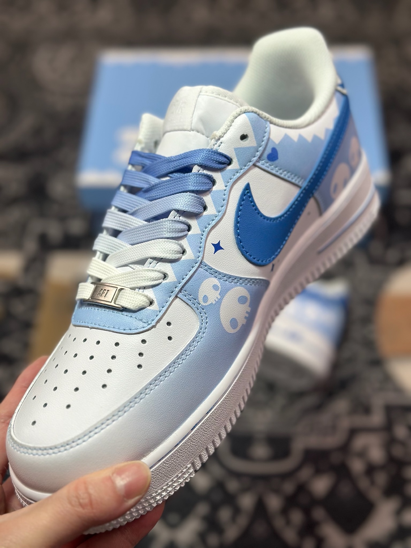 A8200  Nike Air Force 1 Low 白蓝库洛米定制款   CW2288-111