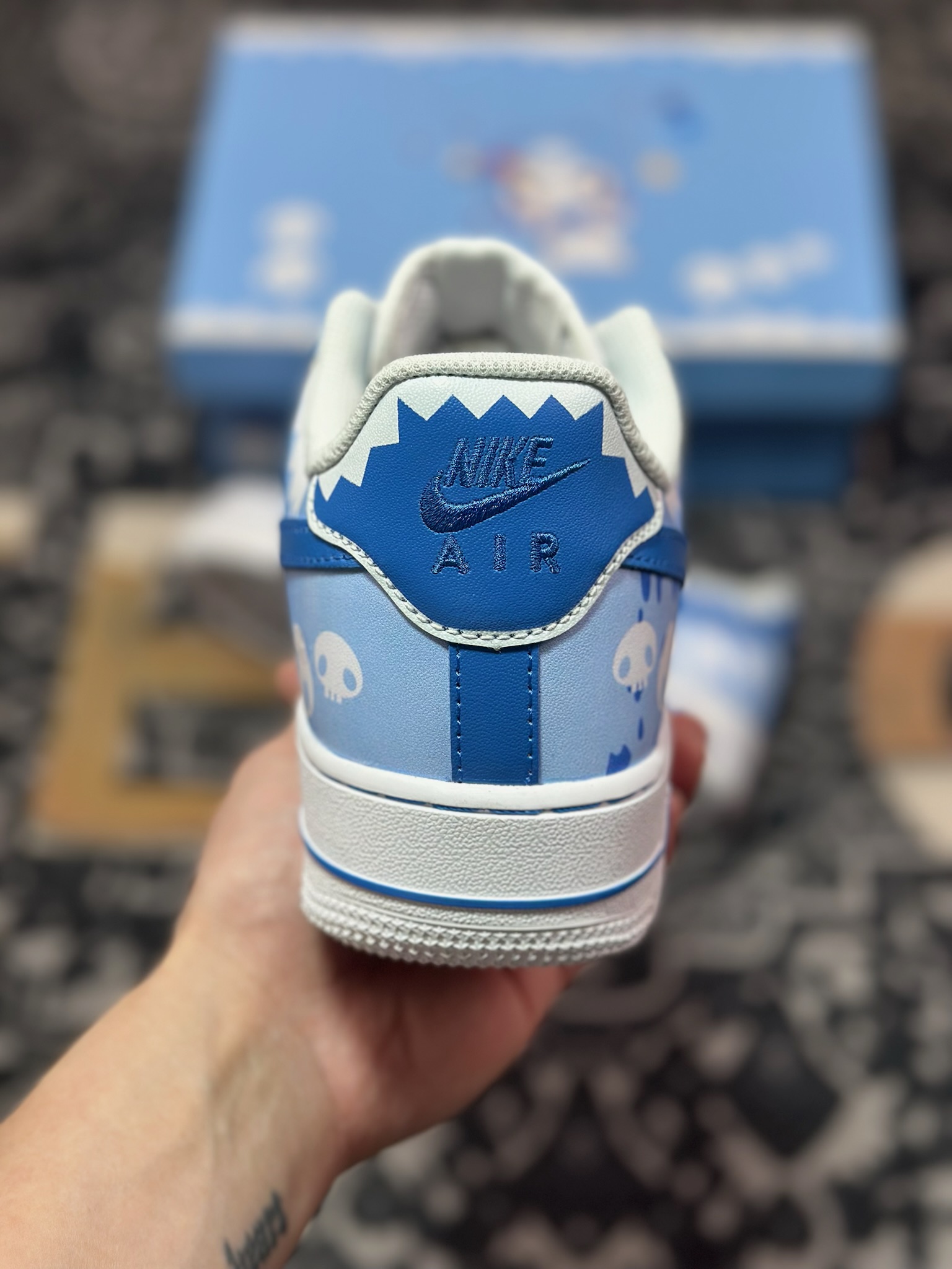 A8200  Nike Air Force 1 Low 白蓝库洛米定制款   CW2288-111