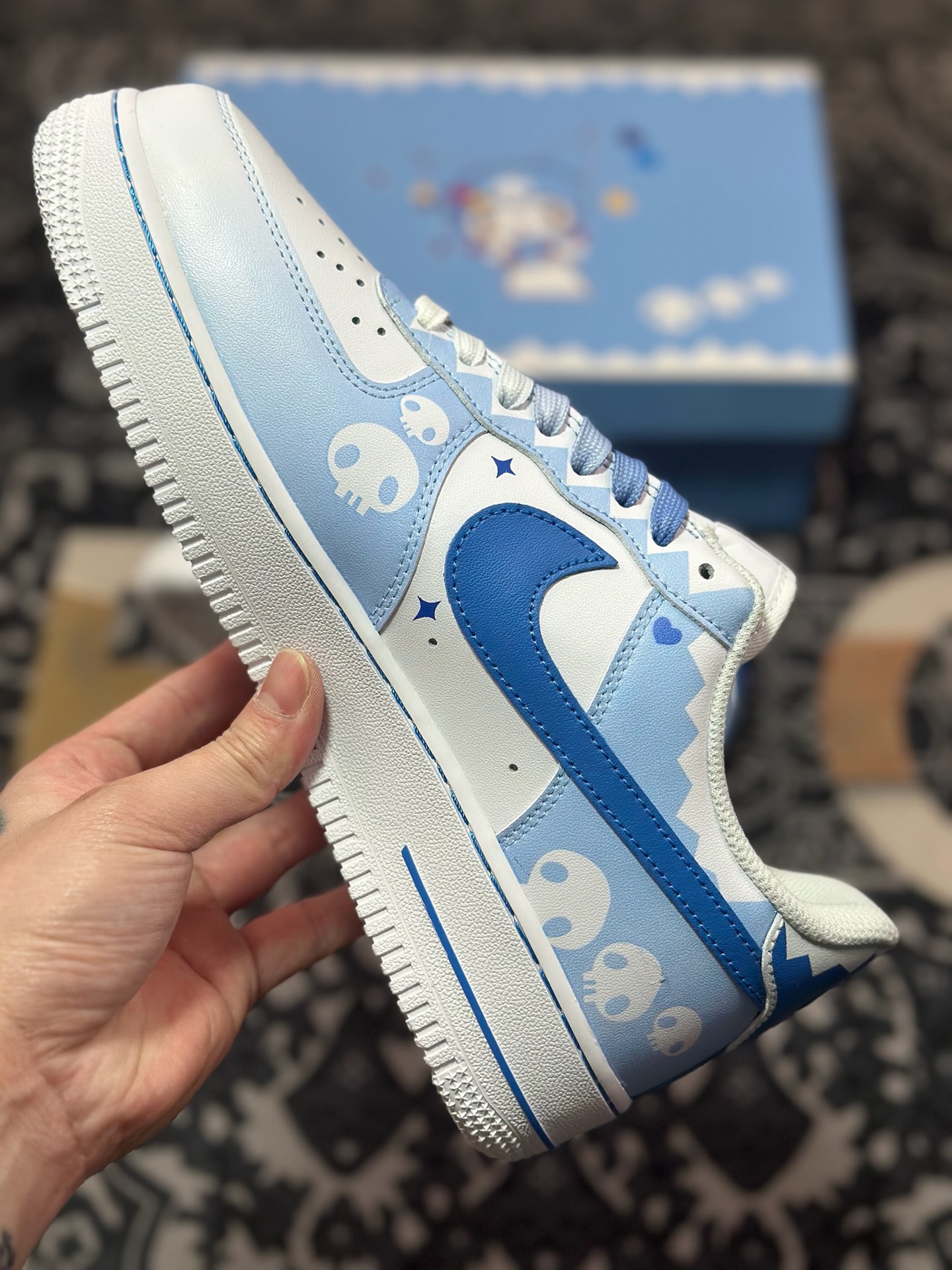 A8200  Nike Air Force 1 Low 白蓝库洛米定制款   CW2288-111