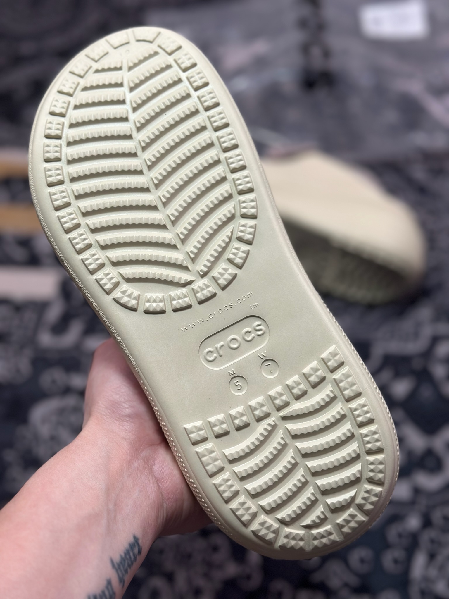 A0120  莞产高端卡洛驰crocs泡芙“鱼嘴”