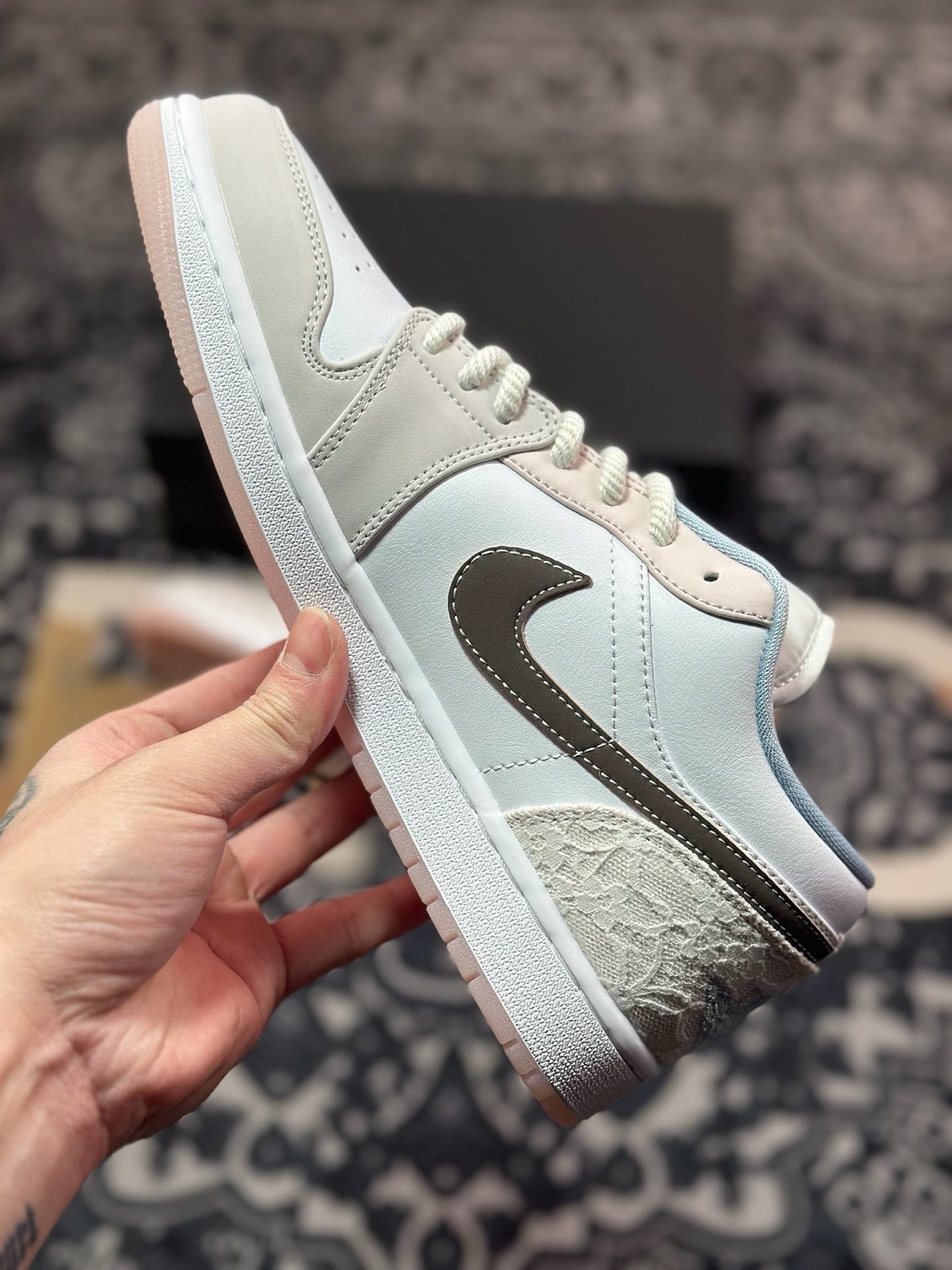 A6200  Air Jordan 1 Low 白粉  IB8859-101