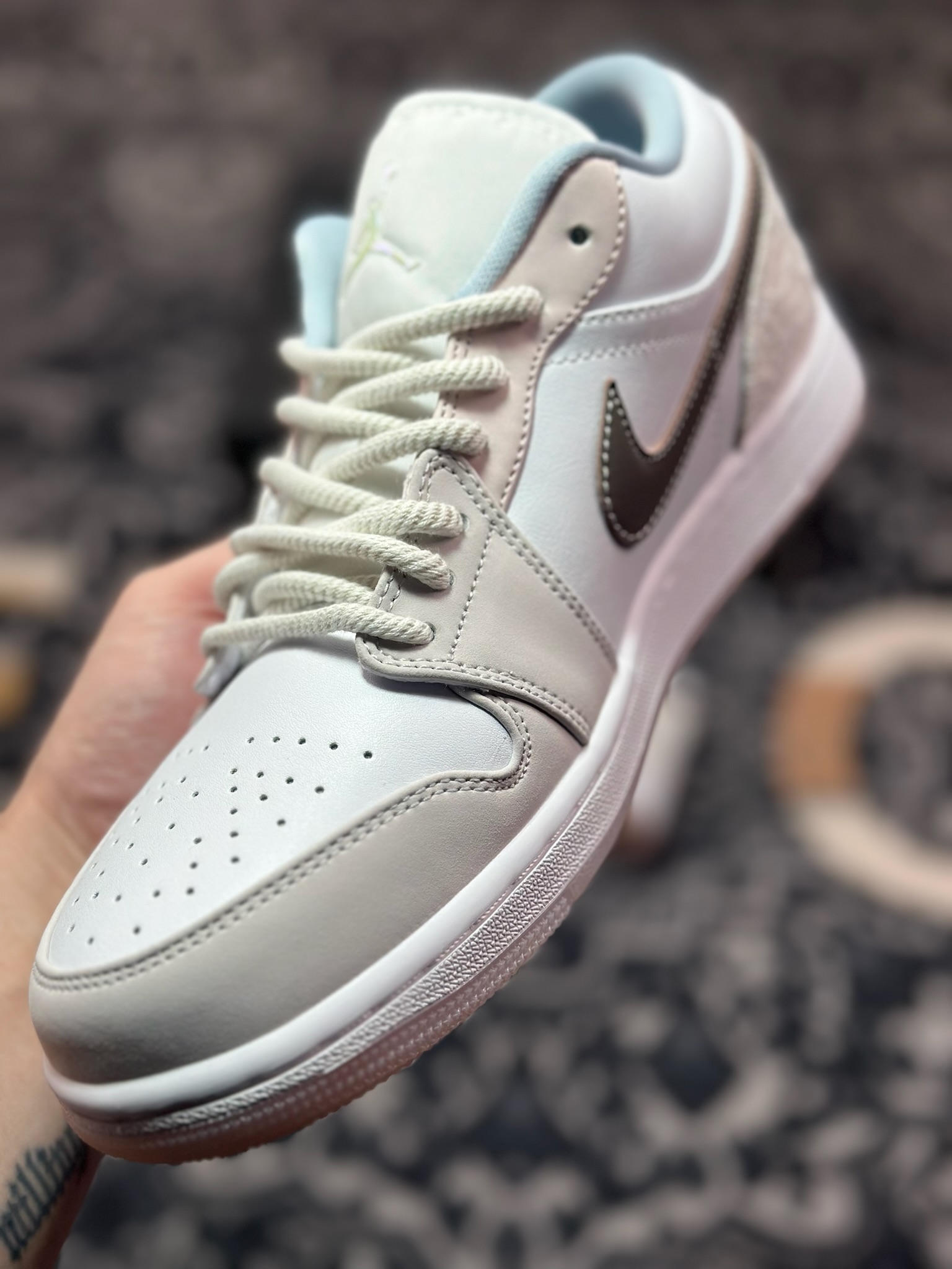 A6200  Air Jordan 1 Low 白粉  IB8859-101