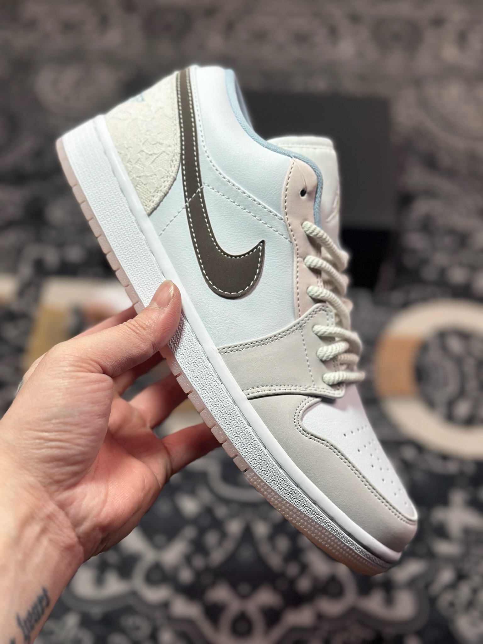 A6200  Air Jordan 1 Low 白粉  IB8859-101