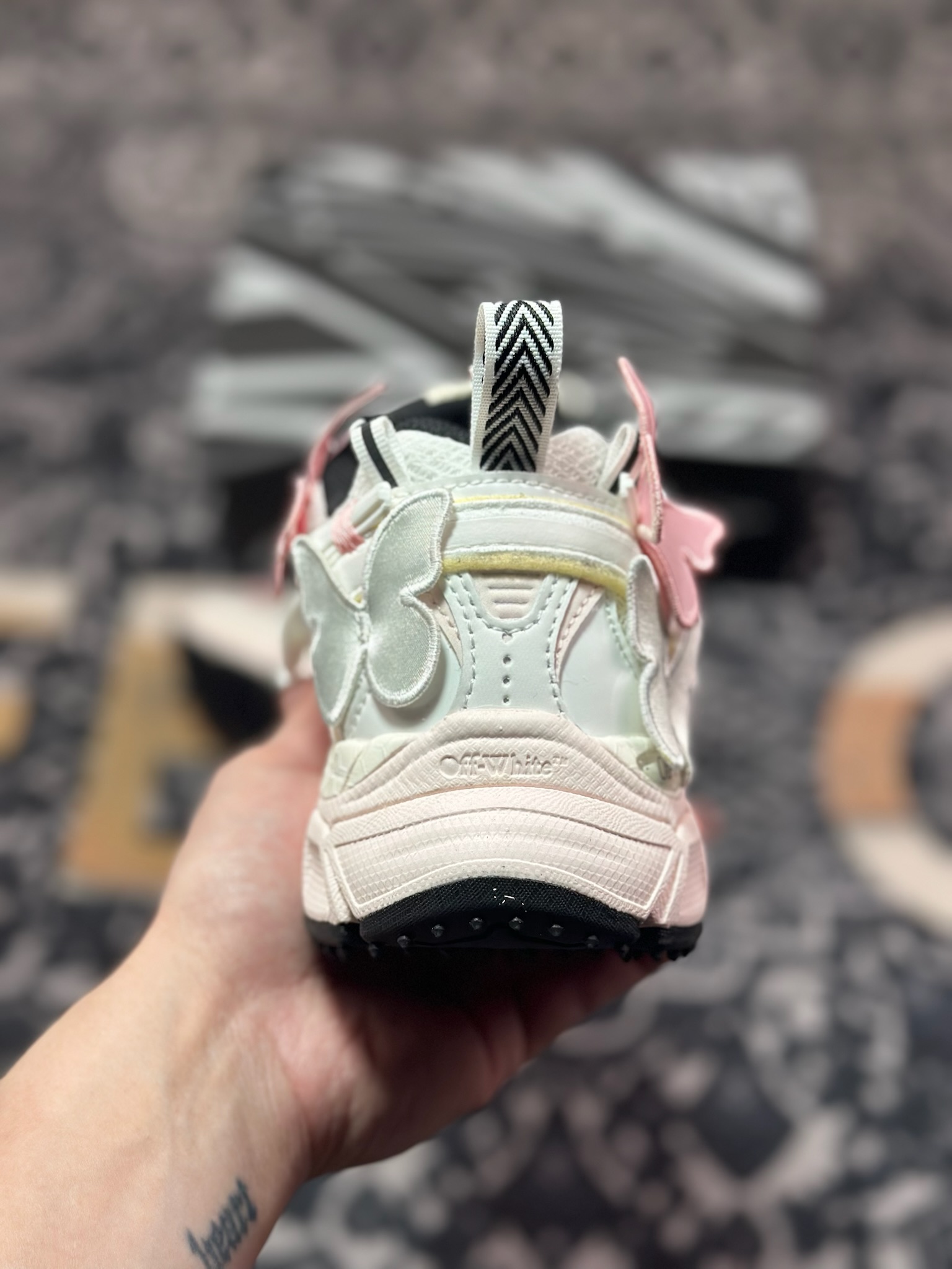 C5400    Off-White 2024年OW最新款跑鞋  防滑耐磨透气性轻便跑鞋