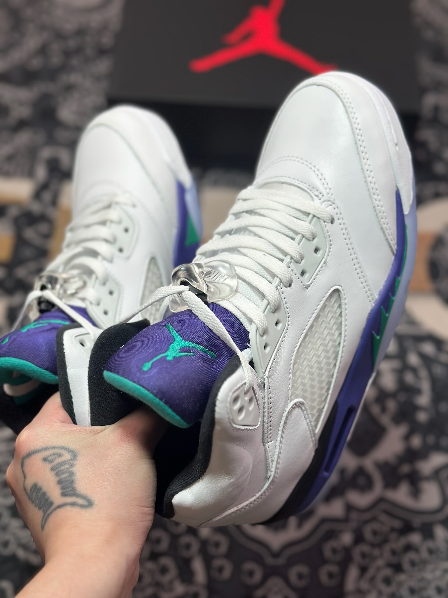 C7420  优选 Air Jordan 5 Retro AJ5乔5 男子文化篮球鞋 aj5白紫葡萄 HQ7978-100