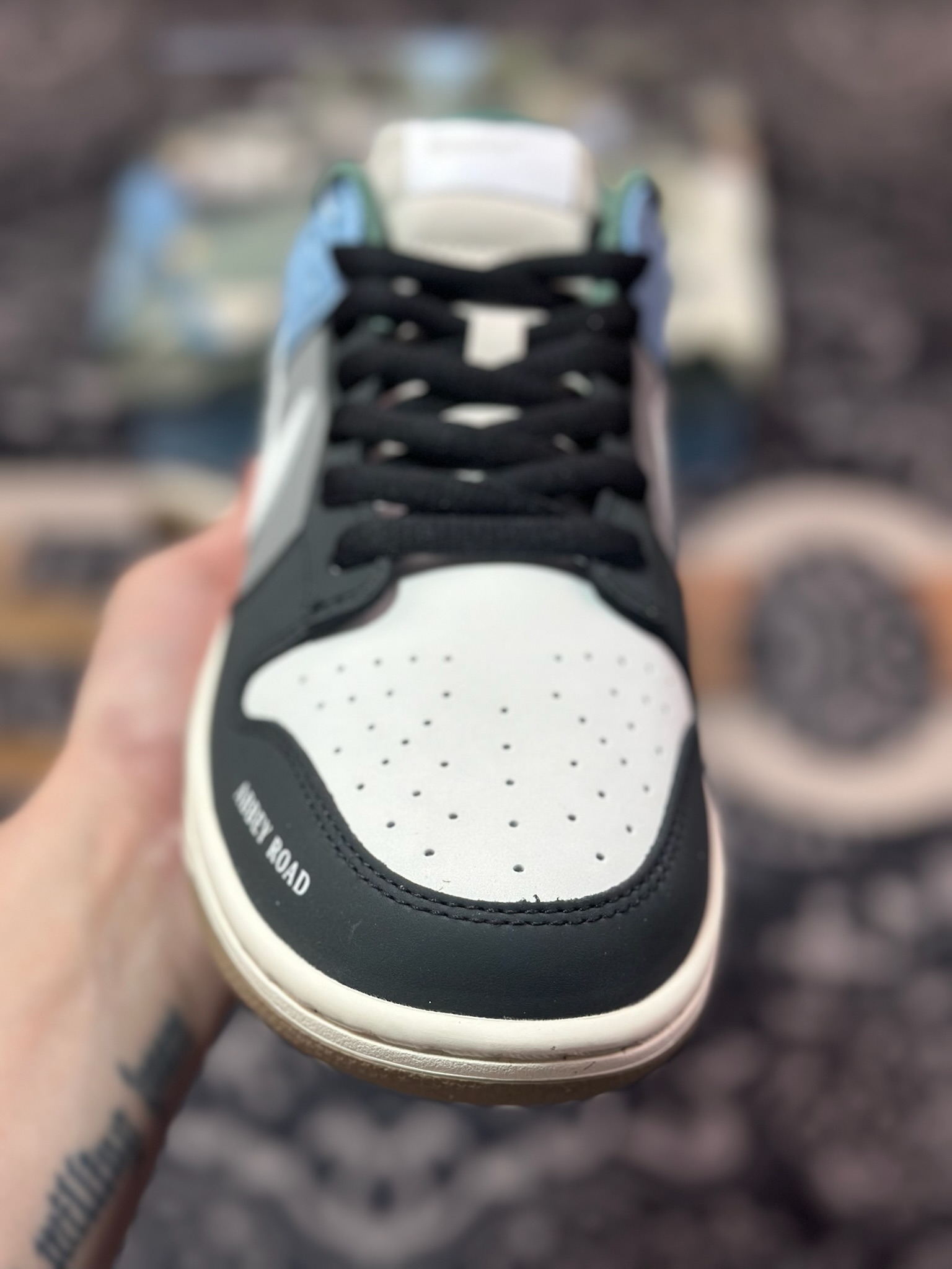 Nike SB Dunk Low “披头士”联名配色 低帮休闲运动滑板板鞋 PU6652-123