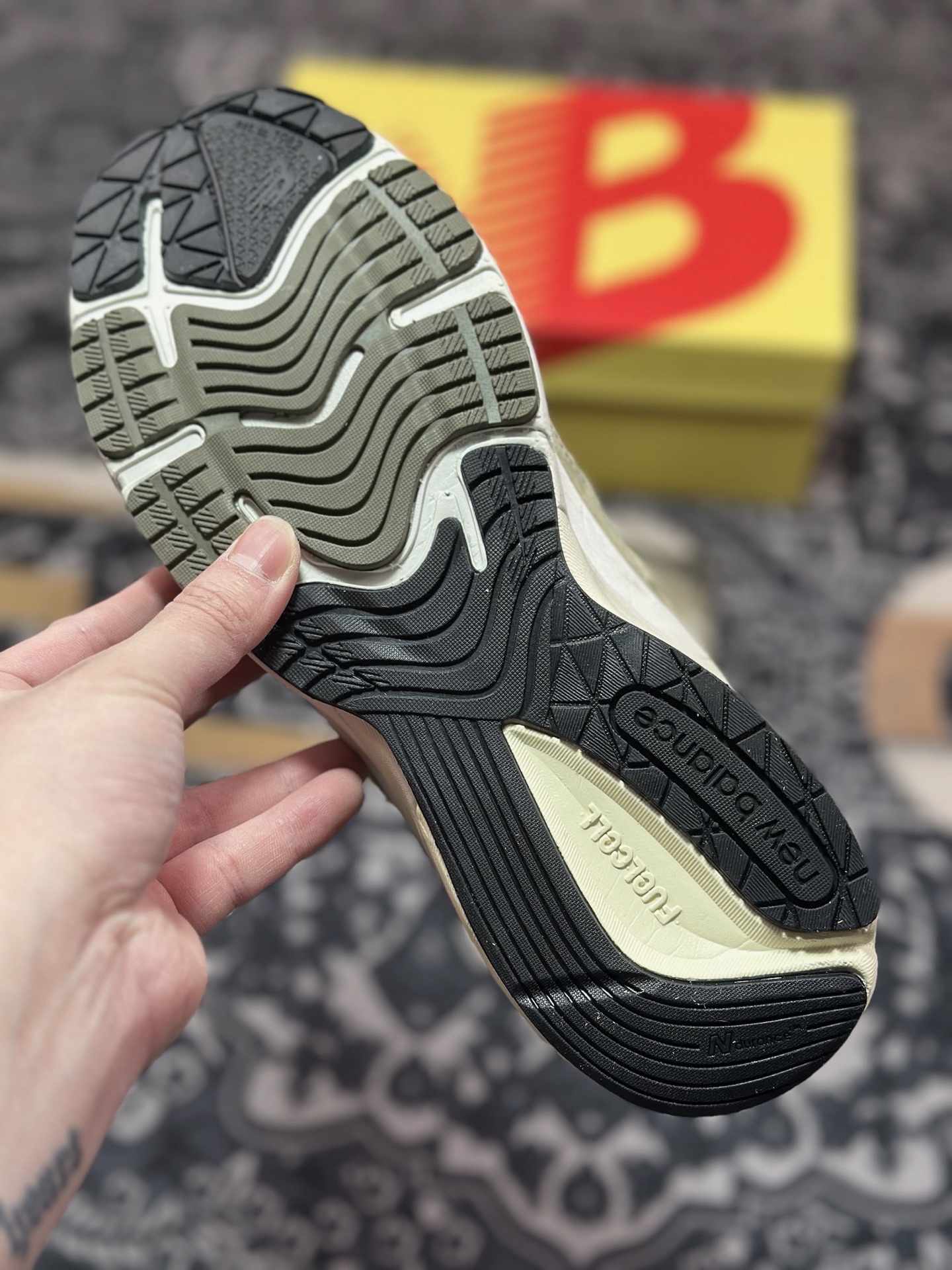 A8220  New Balance Made in USA M990系列 高端美产血统经典复古休闲运动百搭老爹跑步鞋   U990TB6