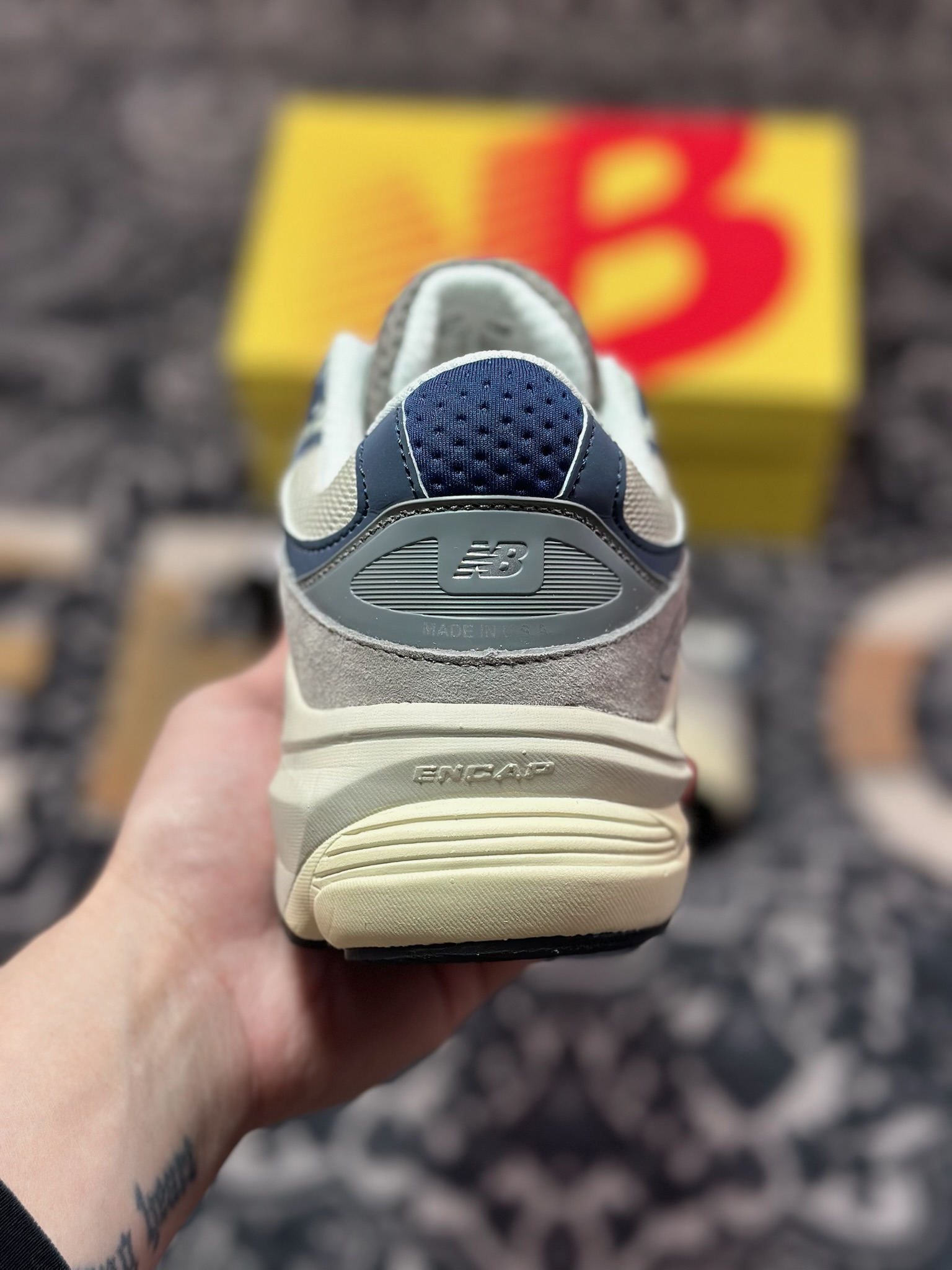 A8220  New Balance Made in USA M990系列 高端美产血统经典复古休闲运动百搭老爹跑步鞋   U990TC6