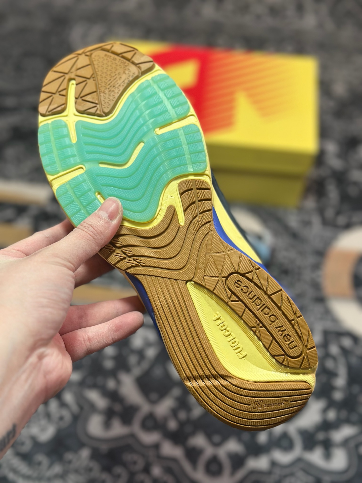 A8220  New Balance Made in USA M990系列 高端美产血统经典复古休闲运动百搭老爹跑步鞋   M990AC6