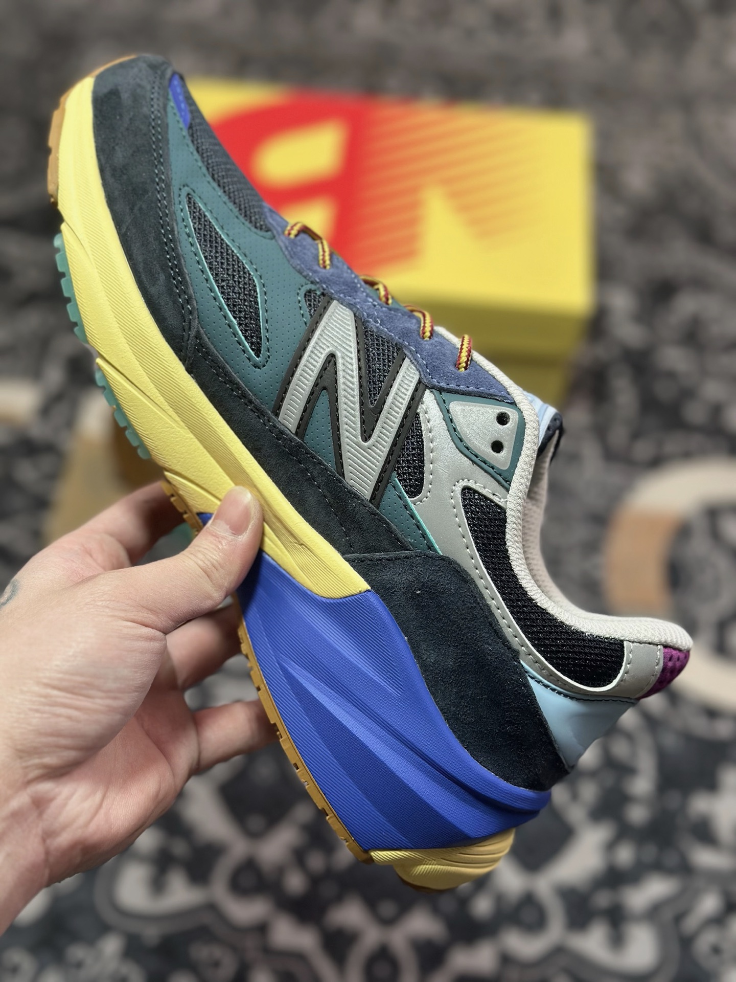 A8220  New Balance Made in USA M990系列 高端美产血统经典复古休闲运动百搭老爹跑步鞋   M990AC6