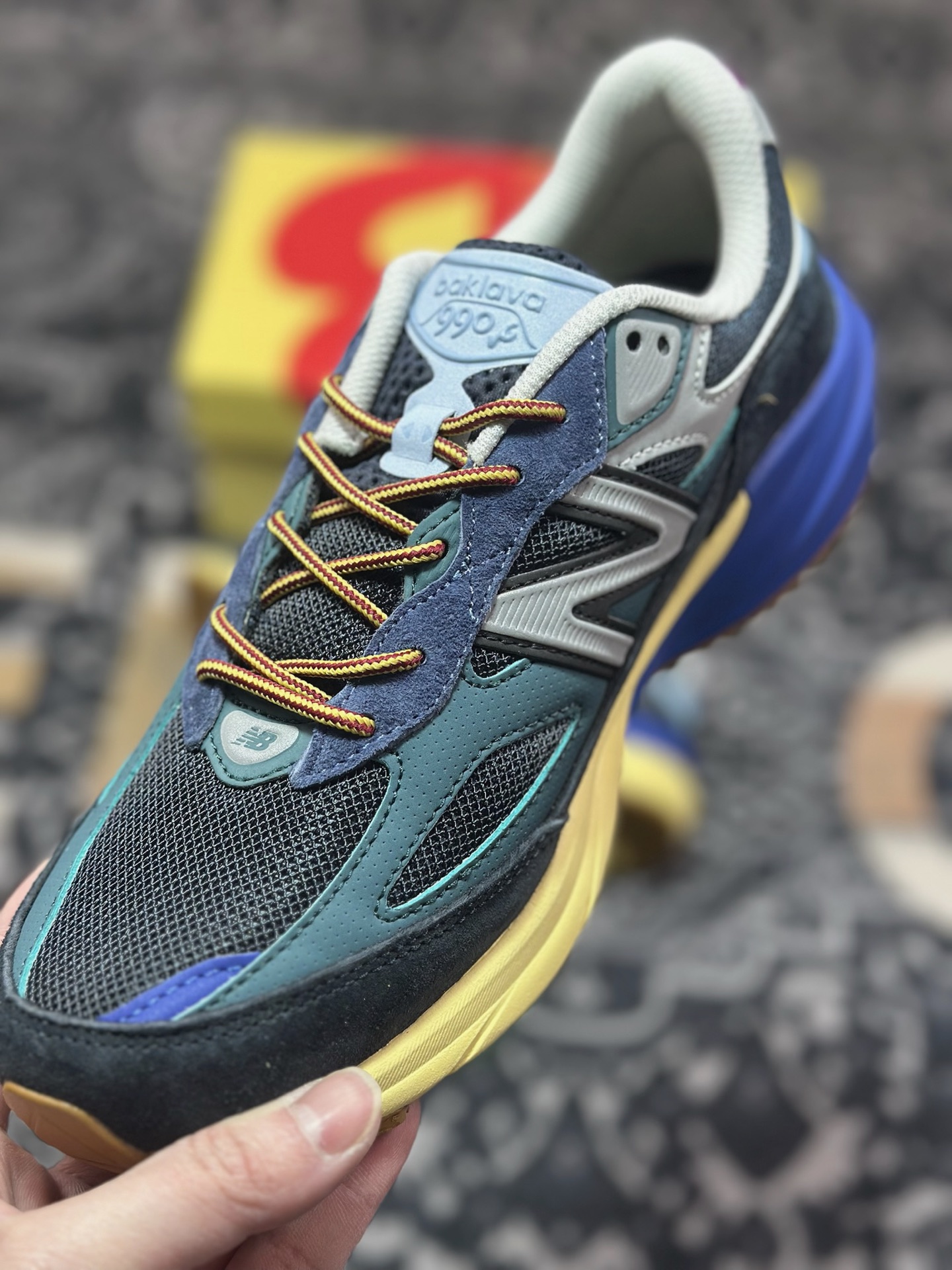 A8220  New Balance Made in USA M990系列 高端美产血统经典复古休闲运动百搭老爹跑步鞋   M990AC6