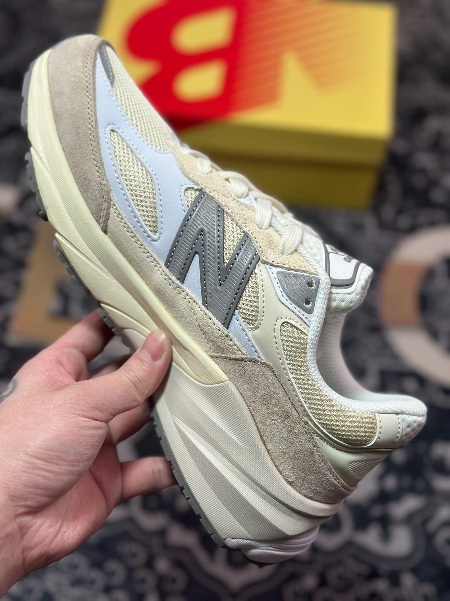 A8220  New Balance Made in USA M990系列 高端美产血统经典复古休闲运动百搭老爹跑步鞋   M990SS6