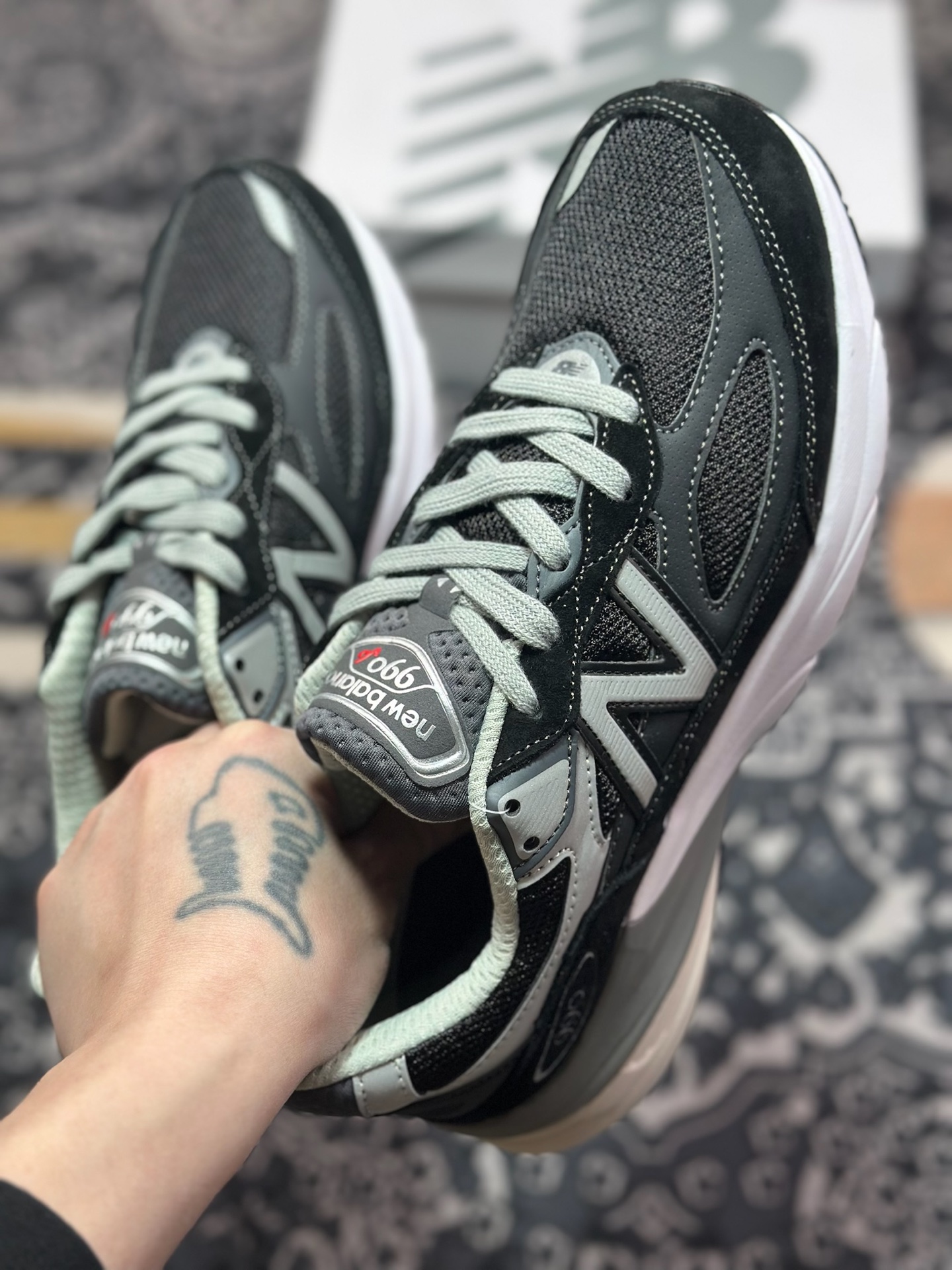 A8220  New Balance Made in USA M990系列 高端美产血统经典复古休闲运动百搭老爹跑步鞋   M990BK6