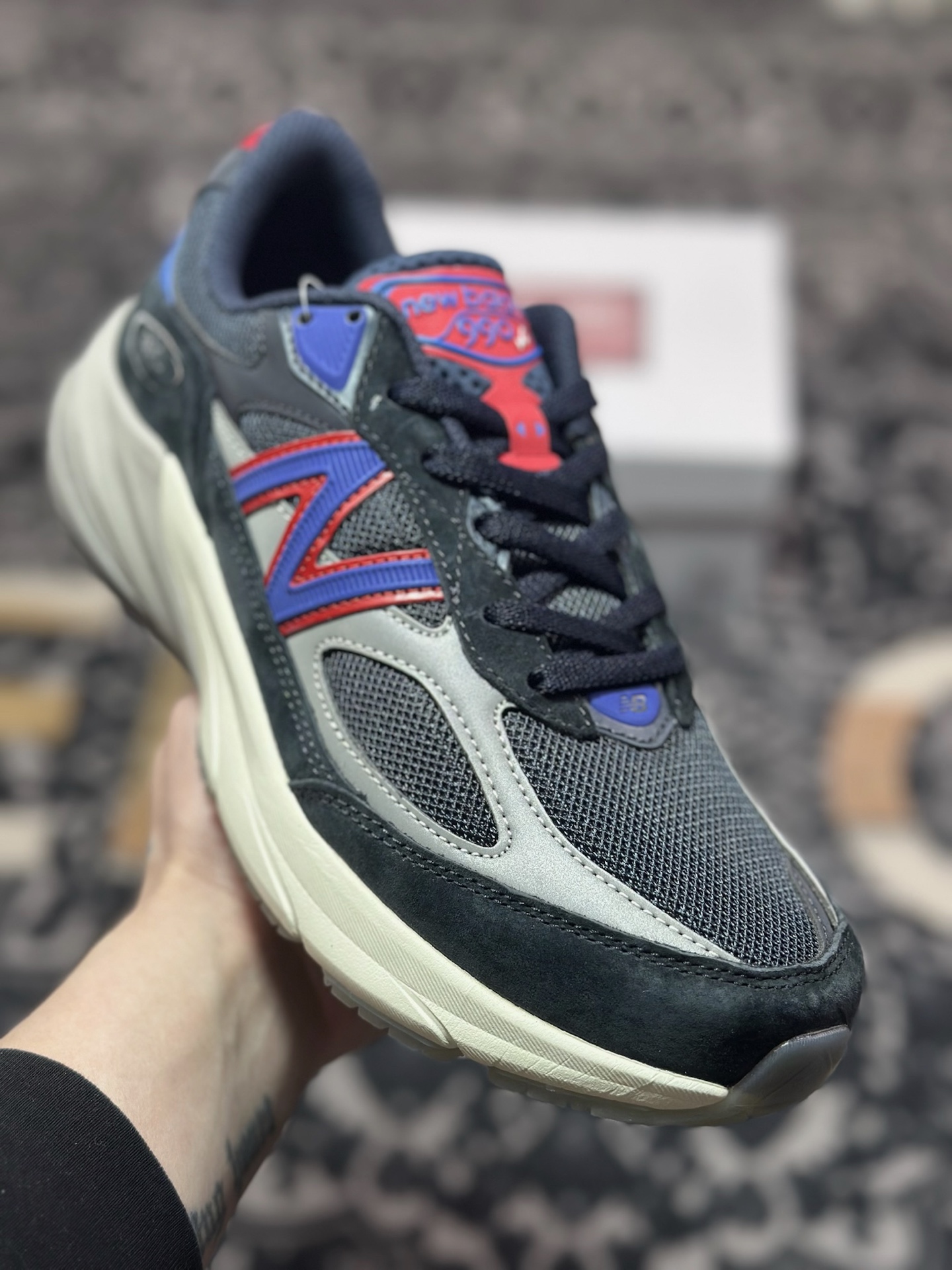 A8220  New Balance Made in USA M990系列 高端美产血统经典复古休闲运动百搭老爹跑步鞋   U990KR6