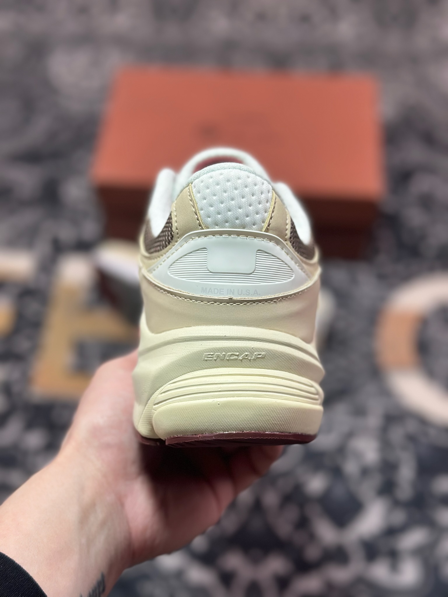 New Balance Made in USA M990系列 高端美产血统经典复古休闲运动百搭老爹跑步鞋 U990LO6