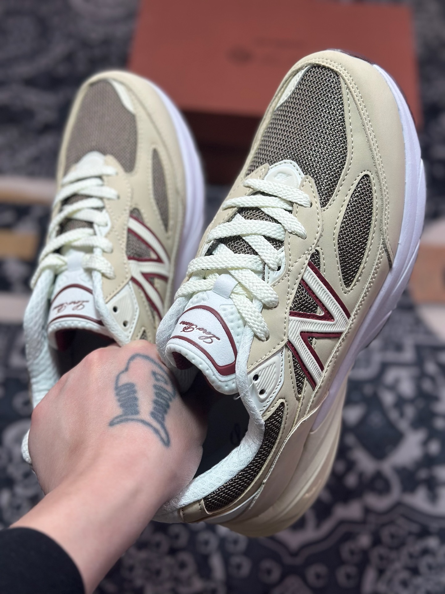 New Balance Made in USA M990系列 高端美产血统经典复古休闲运动百搭老爹跑步鞋 U990LO6