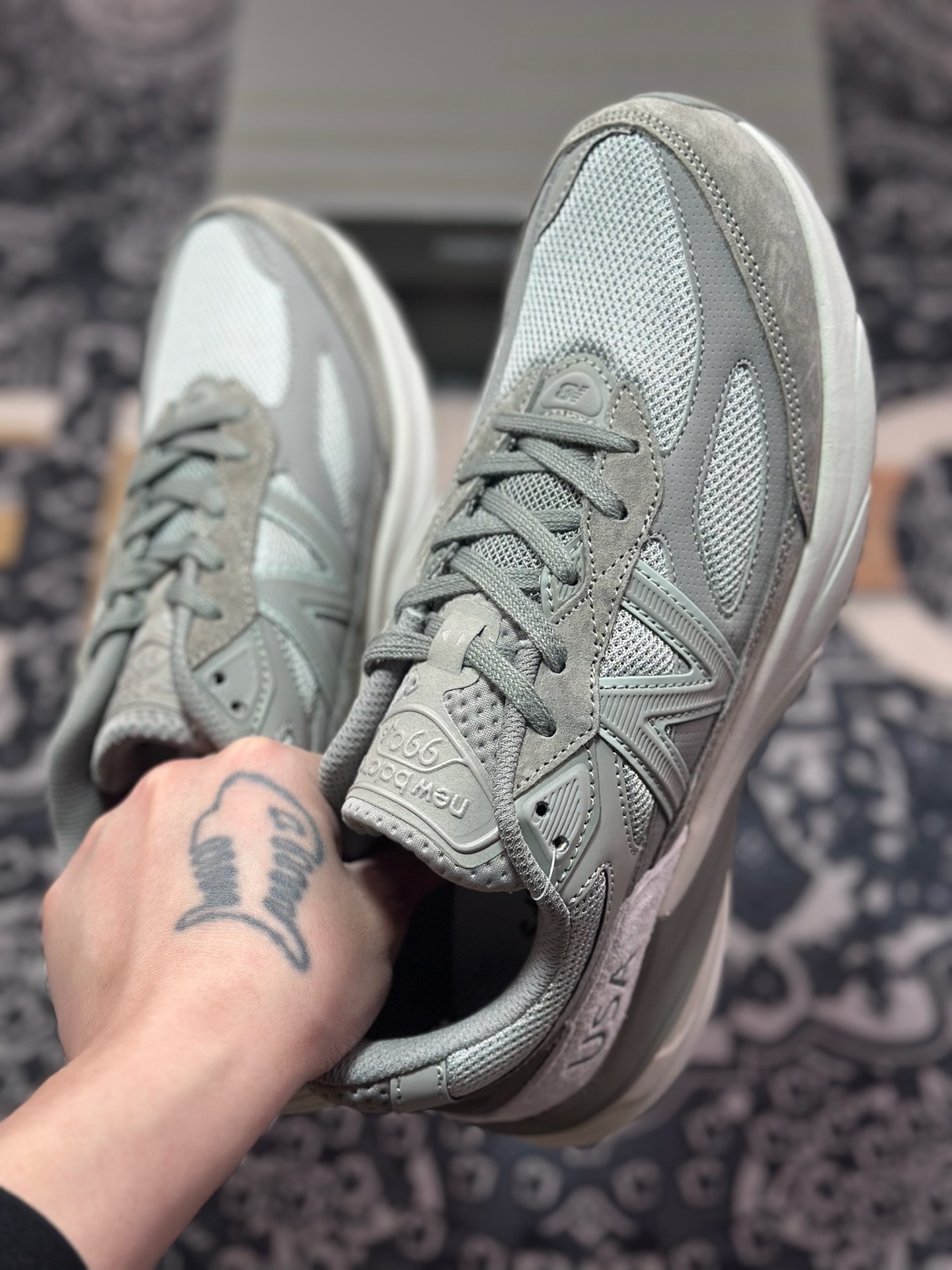 A8220  New Balance Made in USA M990系列 高端美产血统经典复古休闲运动百搭老爹跑步鞋   M990WT6
