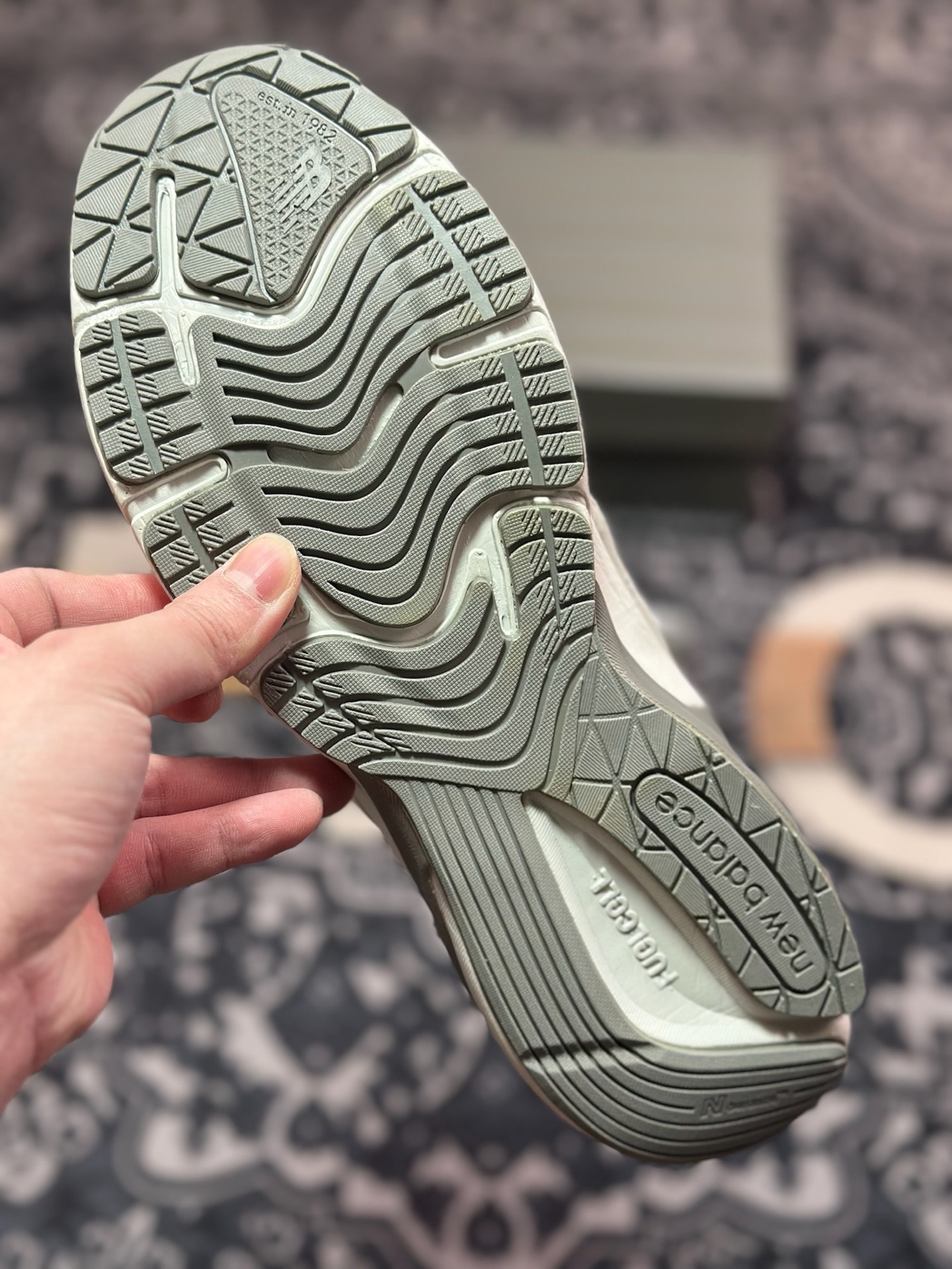A8220  New Balance Made in USA M990系列 高端美产血统经典复古休闲运动百搭老爹跑步鞋   M990WT6
