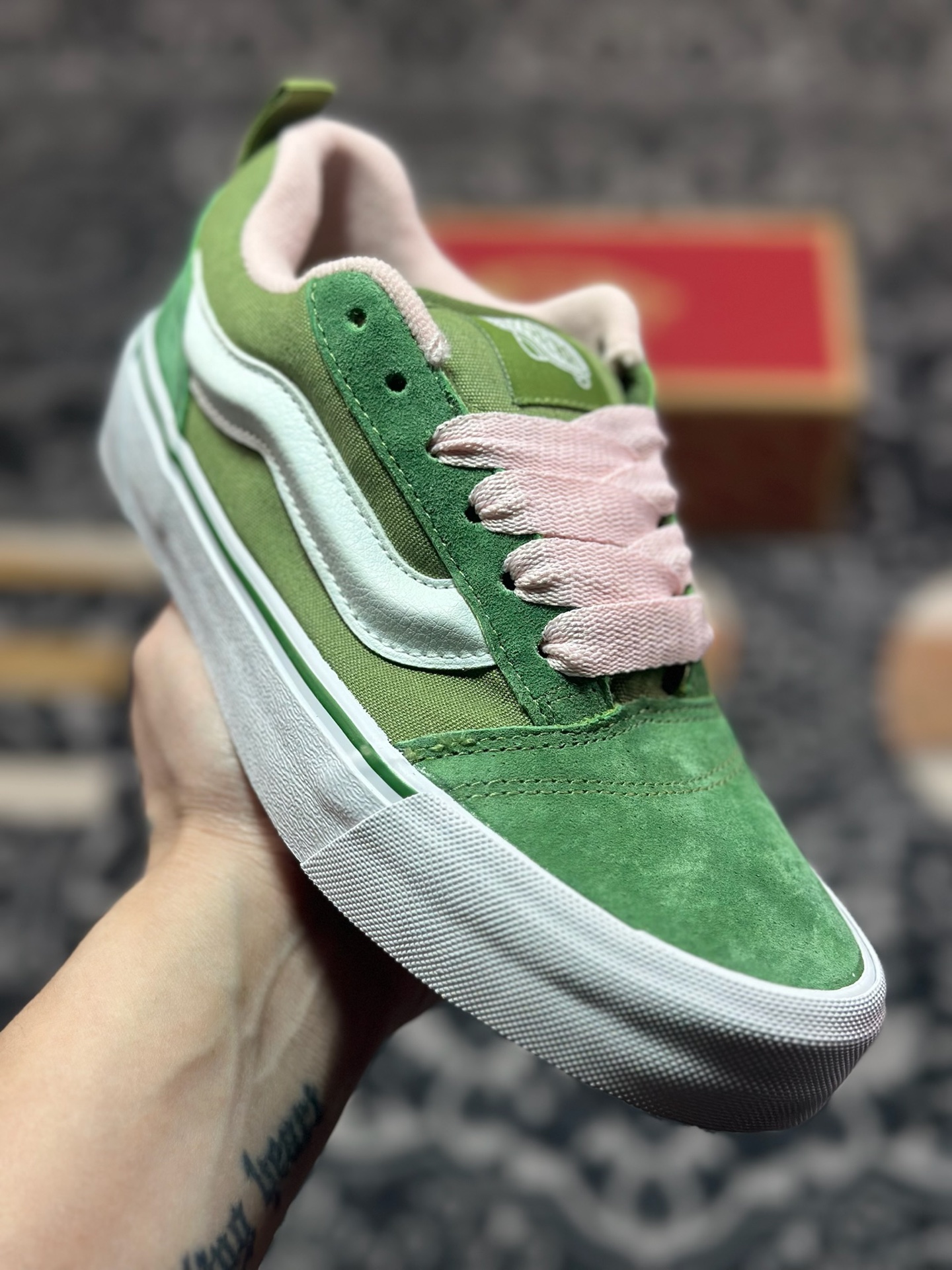 A2140    Vans Knu Skool 绿粉 肥胖版立体大Logo 加厚鞋舌  低帮复古休闲硫化面包鞋