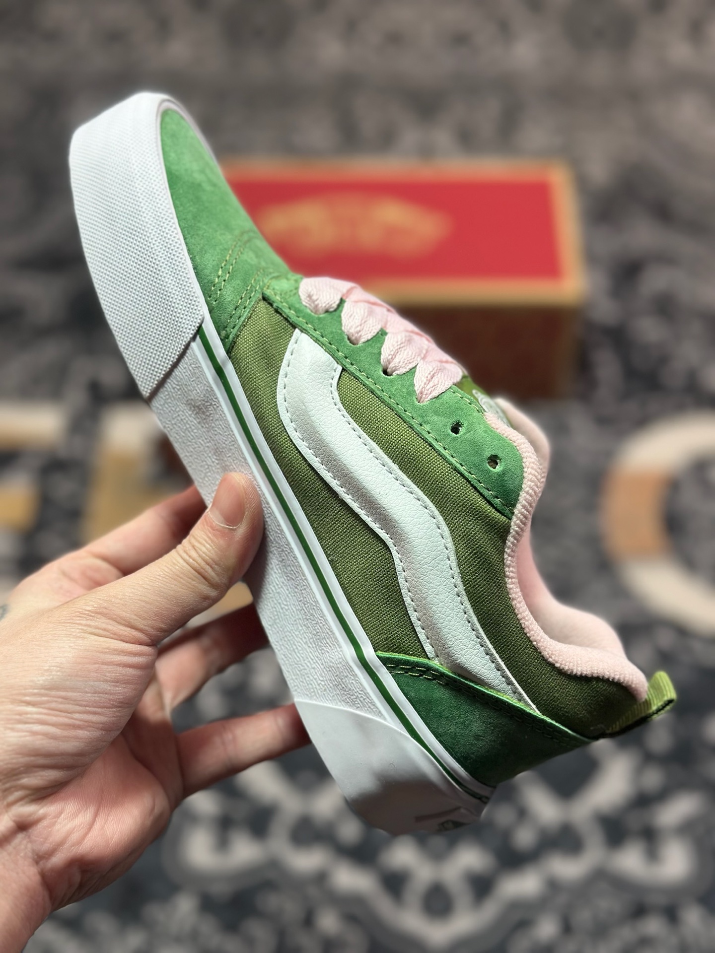 A2140    Vans Knu Skool 绿粉 肥胖版立体大Logo 加厚鞋舌  低帮复古休闲硫化面包鞋
